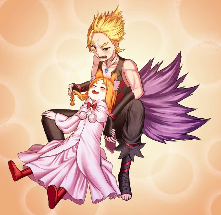 Garfiel Tinsel 桌布 壁紙 — 一個頭髮豎起、有紫色尾巴的動漫男孩，在溫暖的散景背景前抱著一個穿著粉紅色連衣裙的微笑女孩。