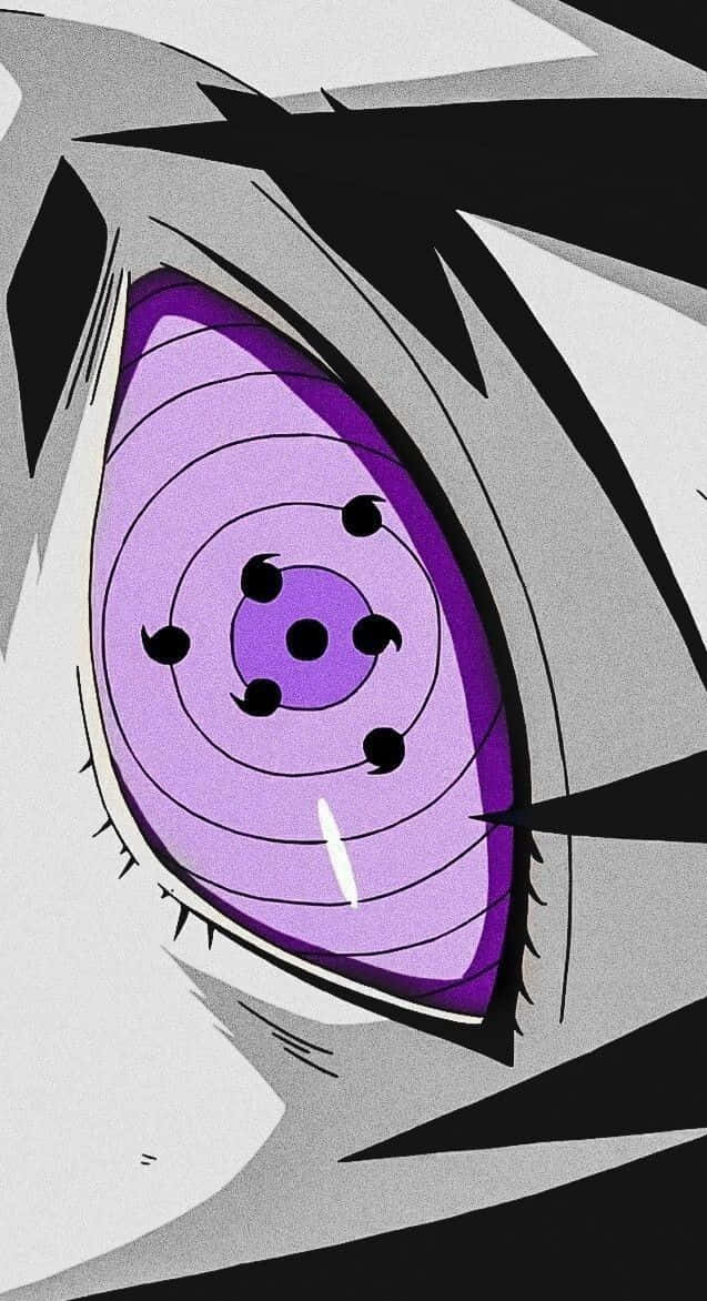 Rinnegan 桌布 壁紙 — 一個風格化動漫眼睛的特寫，帶有紫色虹膜和六個黑色巴紋在同心圓中旋轉。