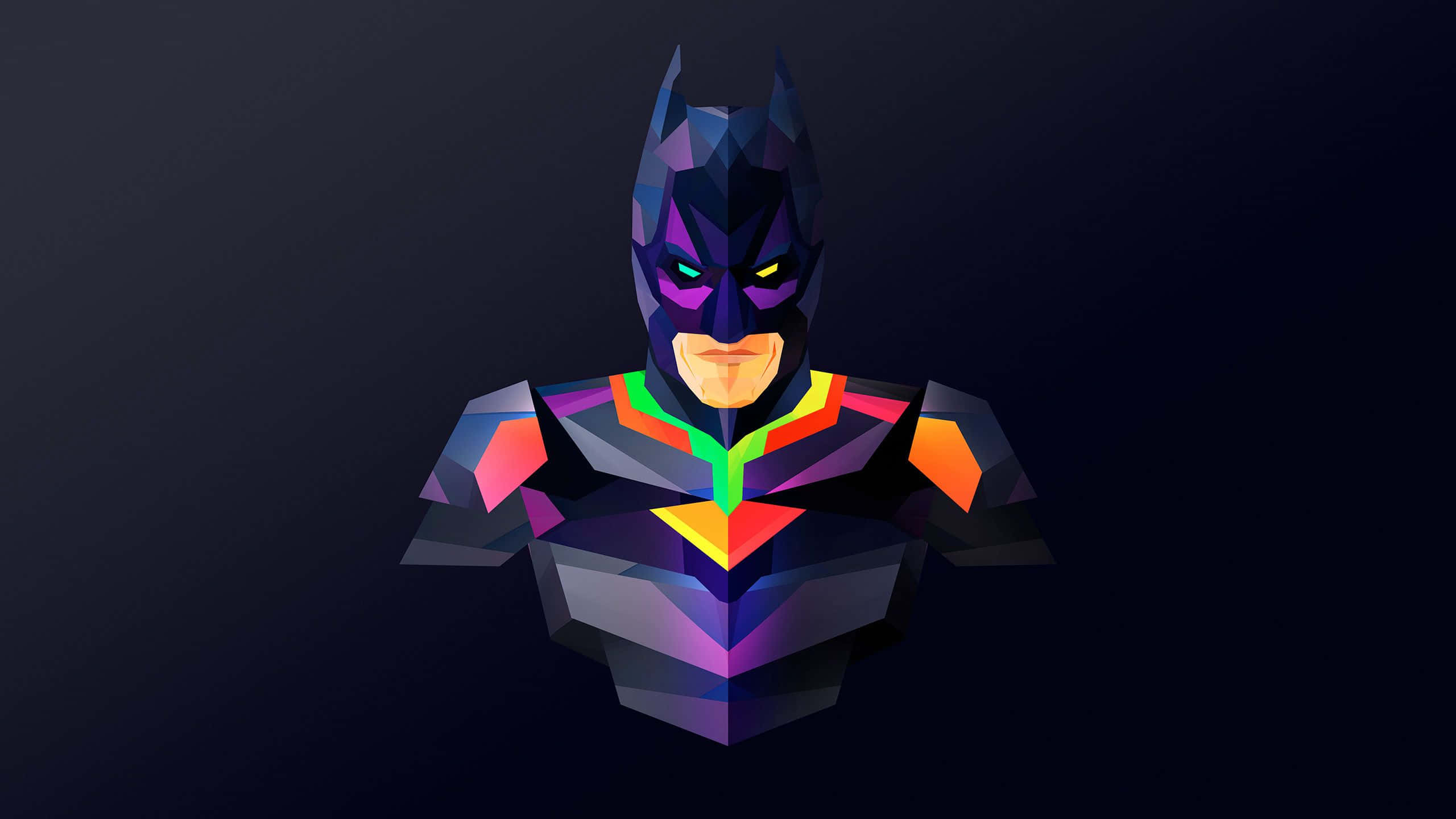 Animated Superhero Movies 桌布 壁紙 — 一個風格化的低多邊形蝙蝠俠半身像，帶有發光的黃色眼睛和鮮豔的彩虹色調，背景為深色。