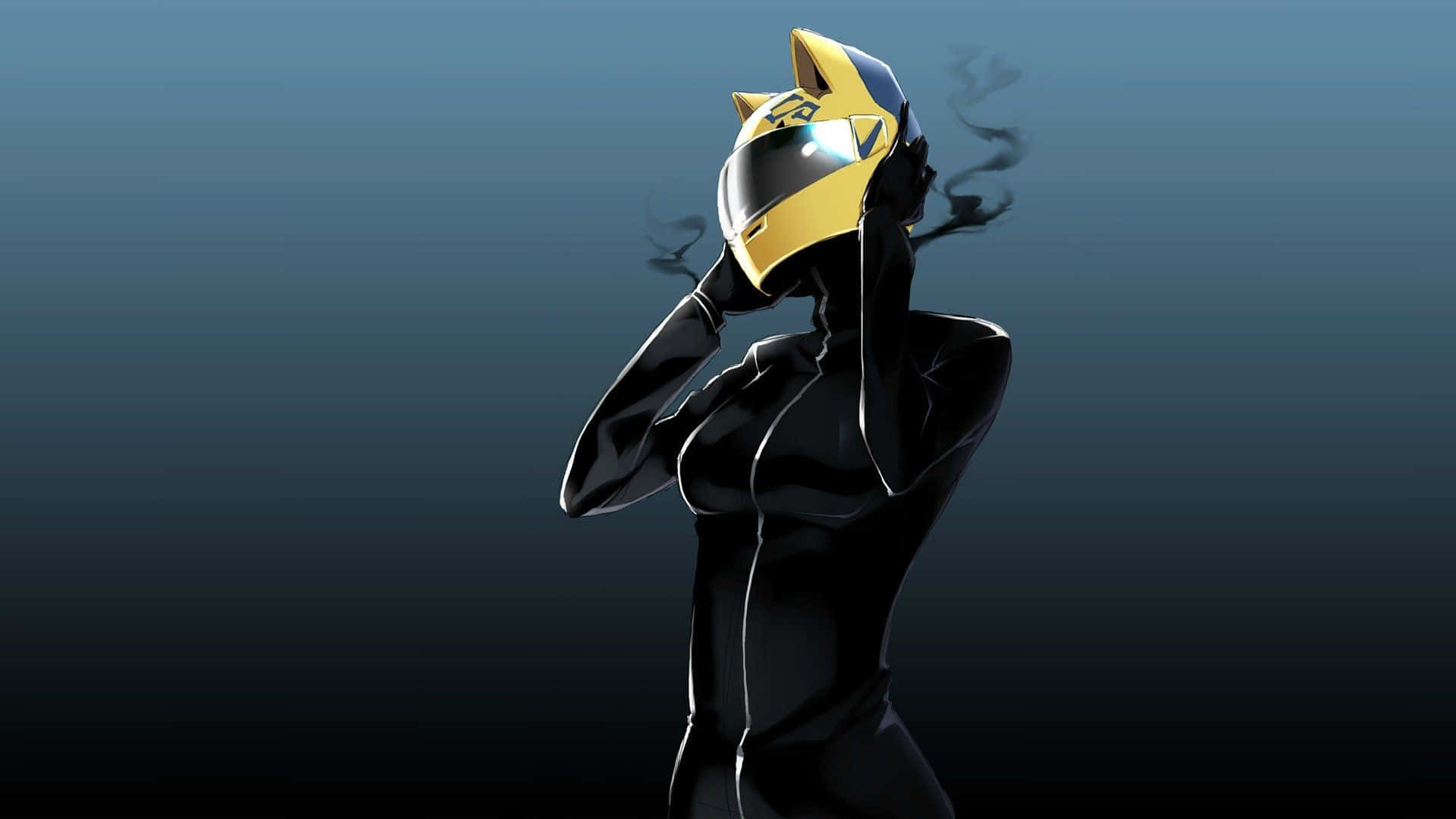 Celty Sturluson 桌布 壁紙 — 一個風格化的動漫人物，身穿亮面黑色緊身衣和帶有貓耳的黃色頭盔，在漸變藍色背景前，雙手抱頭，煙霧從她的耳朵中裊裊升起。