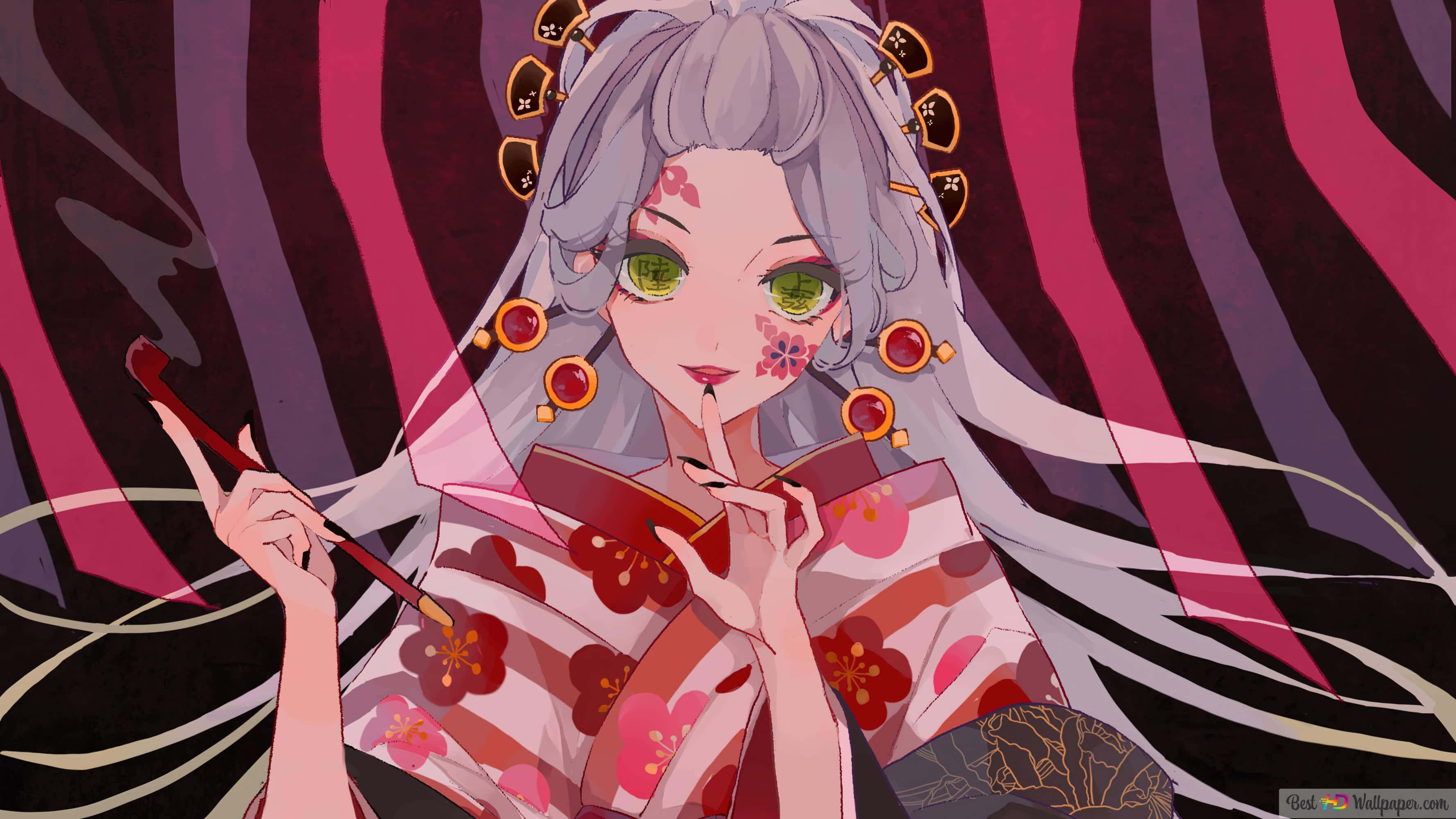 Daki Demon Slayer 桌布 壁紙 — 一個風格化的動漫女孩，銀色頭髮和綠色眼睛，穿著花卉和服，背景是醒目的粉紅和黑色條紋。
