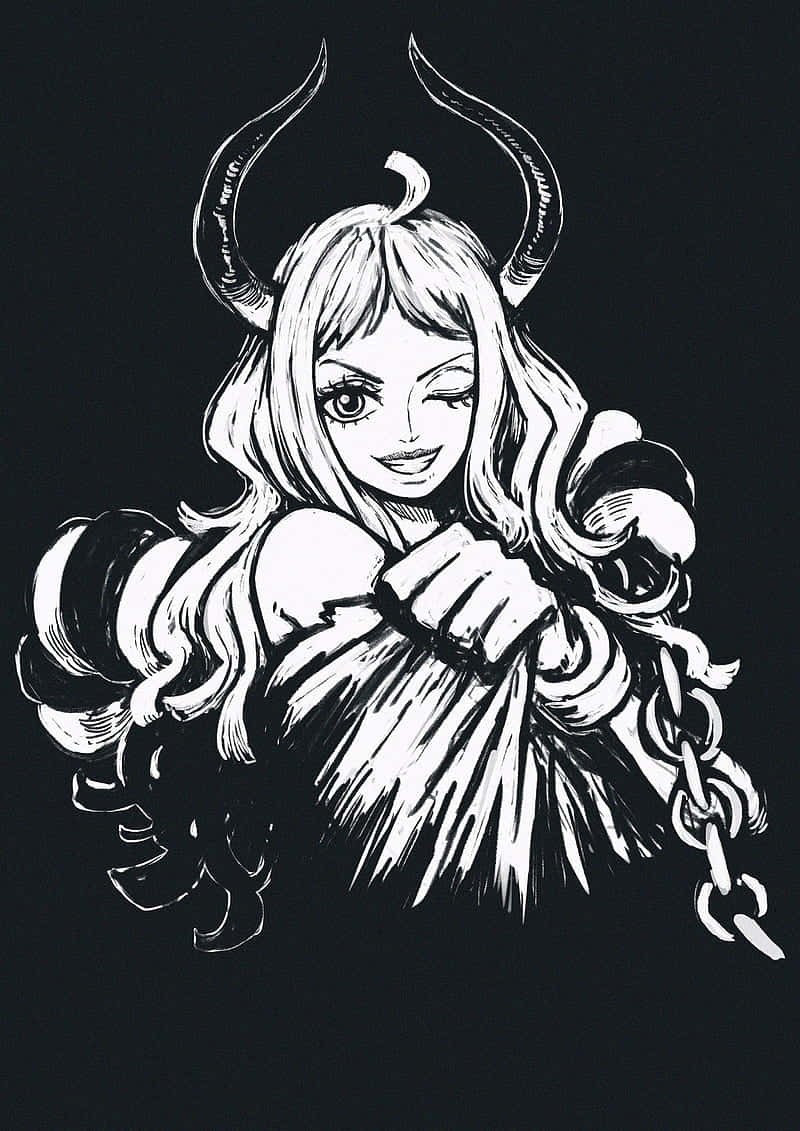 One Piece Black And White 桌布 壁紙 — 一個風格化的動漫女孩，頭上有角並帶著鎖鏈，在黑暗背景上自信地微笑。