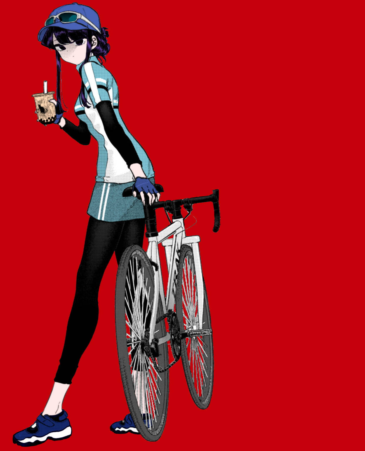 Komi San 桌布 壁紙 — 一個風格化的動漫女孩穿著單車服，拿著飲料，靠在一輛白色公路單車上，背景是鮮明的紅色。