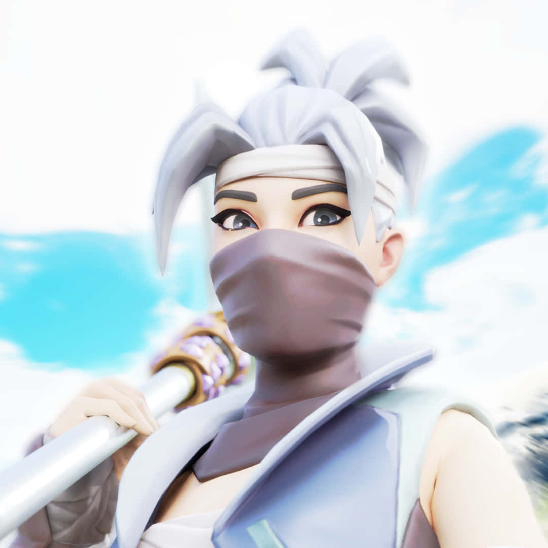 Fortnite Kuno 桌布 壁紙 — 一個風格化的動漫忍者，銀髮戴著面具，在明亮的藍天背景下握著劍。