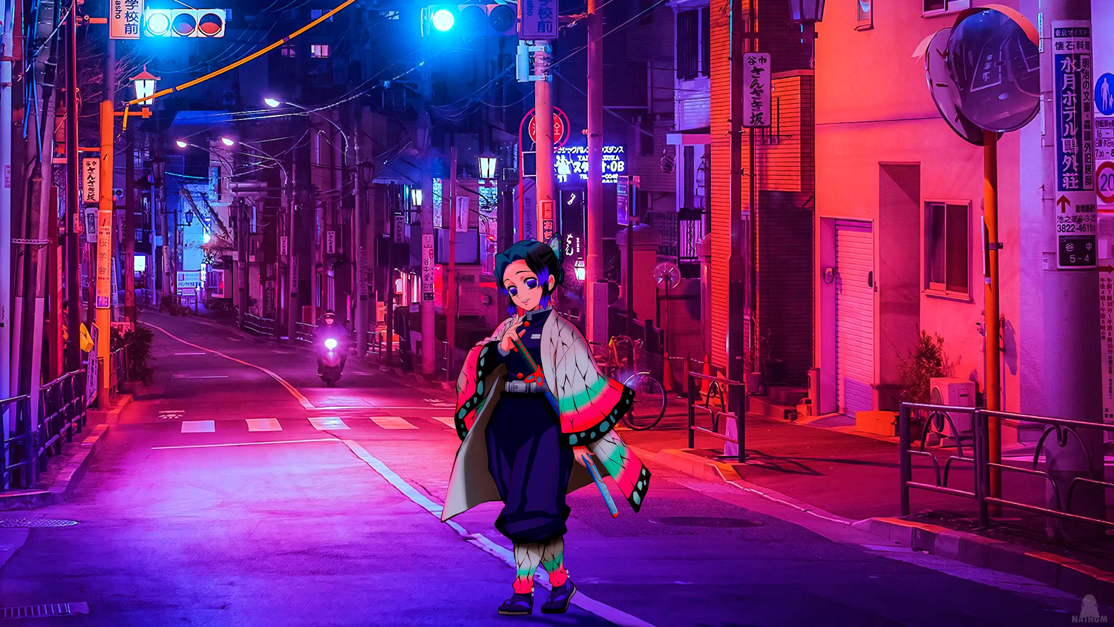城市 桌布 壁紙 — 一個風格化的動漫角色站在夜晚霓虹燈閃爍的東京小巷中，沐浴在粉紅色和藍色的街燈下。