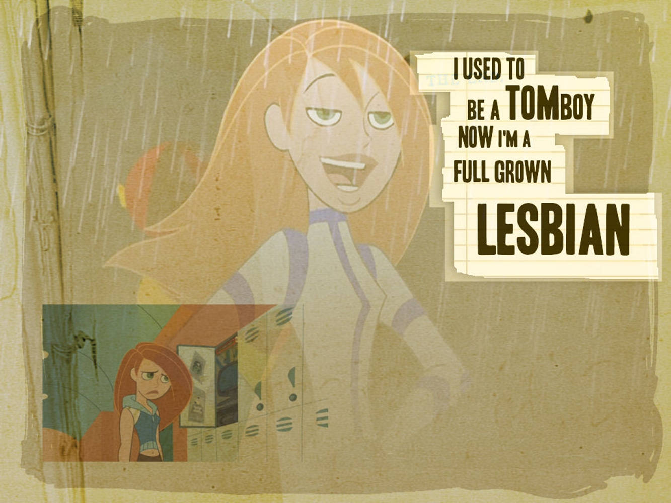 kim possible 桌布 壁紙 — 一個風格化的動畫女孩，長著橙色長髮，在雨中自信微笑，文字宣告她從假小子到女同性戀身份的旅程。
