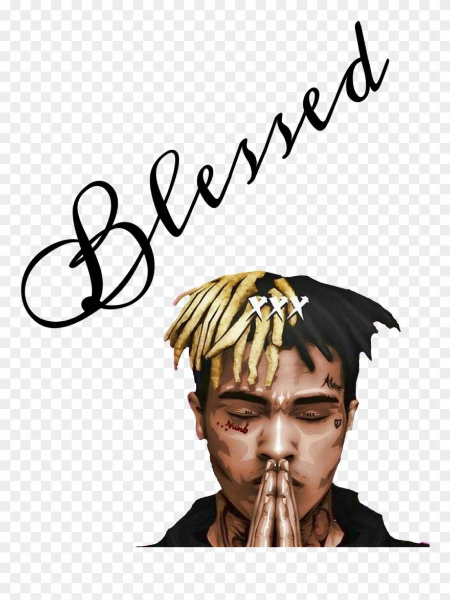 Xxxtentacion Cartoon 桌布 壁紙 — 一個風格化的數位肖像，描繪一名擁有金色和黑色頭髮的男子，雙手合十祈禱，下方有優雅字體的「Blessed」字樣。