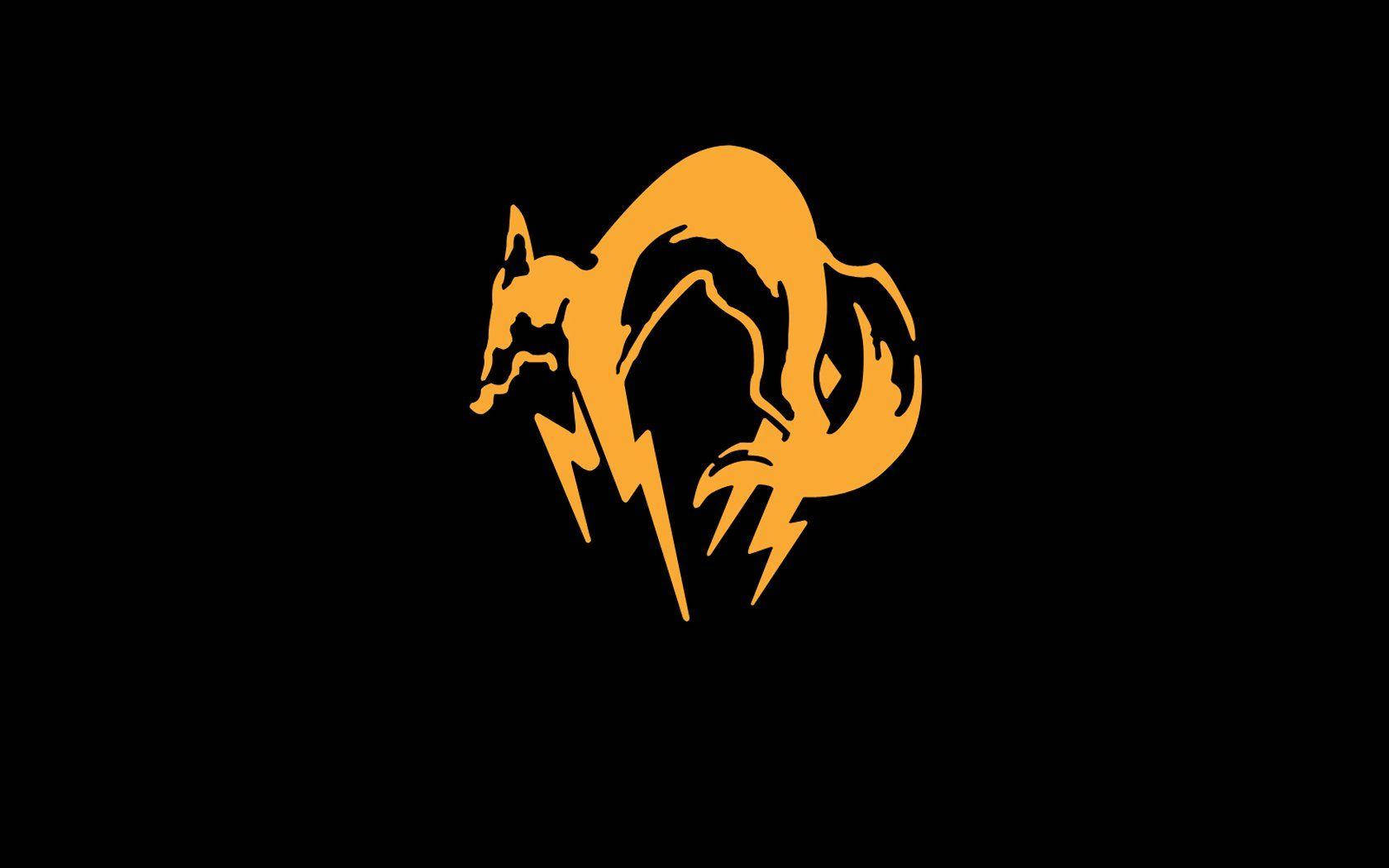 Gamer Logo 桌布 壁紙 — 一個風格化的橙色狐狸剪影，其形態中整合了閃電，置於純黑色背景上。