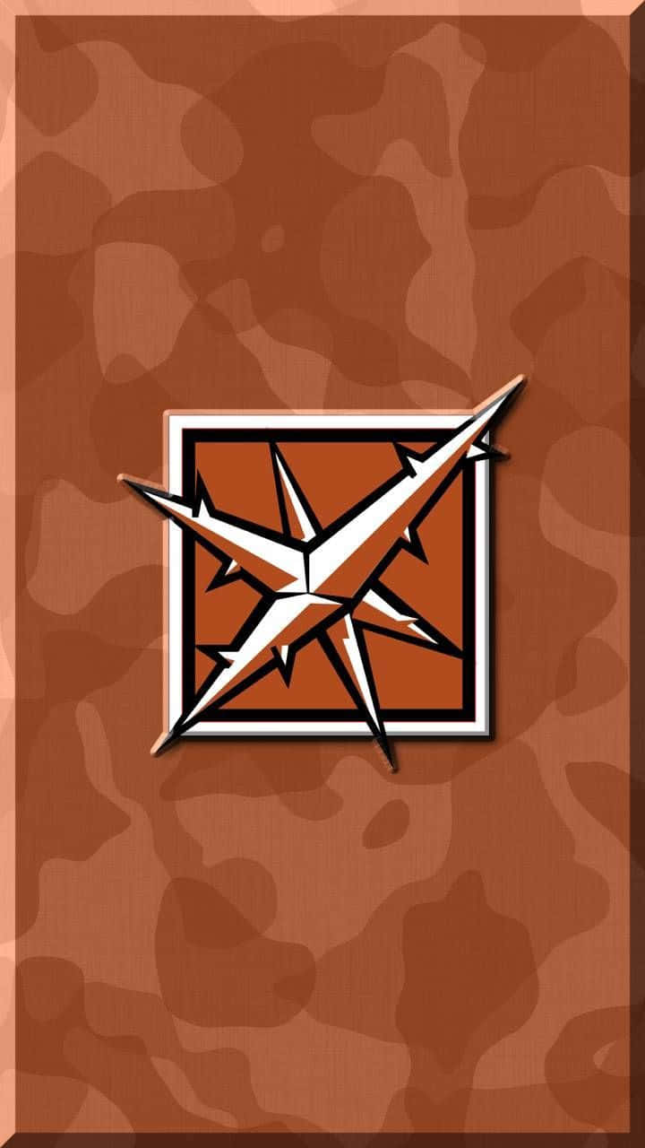 Rainbow Six Siege Lesion 桌布 壁紙 — 一個風格化的白色星爆標誌，位於正方形框架內，居中在棕色迷彩背景上。
