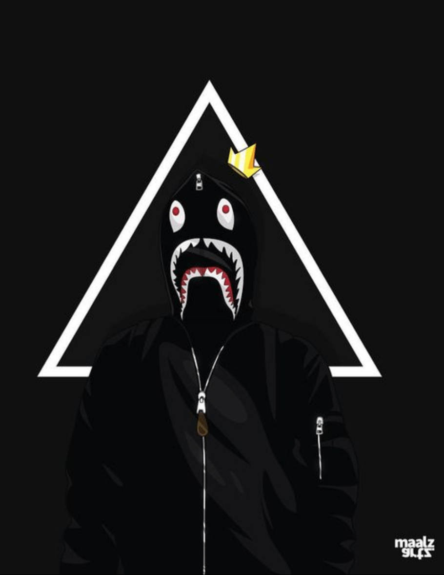 Bape 動態 桌布 壁紙 — 一個風格化的鯊魚頭人物，身穿黑色連帽衫，頭戴金色皇冠，被白色三角形框住，背景為黑色。