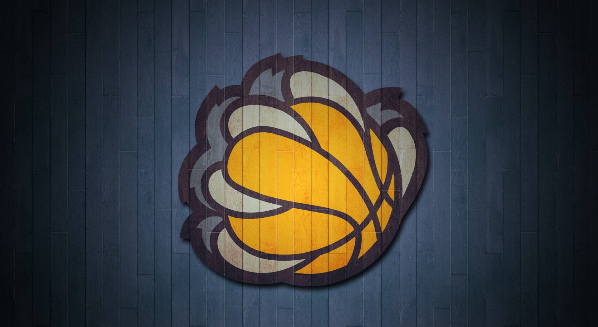 Grizzlies 桌布 壁紙 — 一個風格化的黃色籃球標誌，帶有白色面板和深色輪廓，安裝在深藍色木牆上。