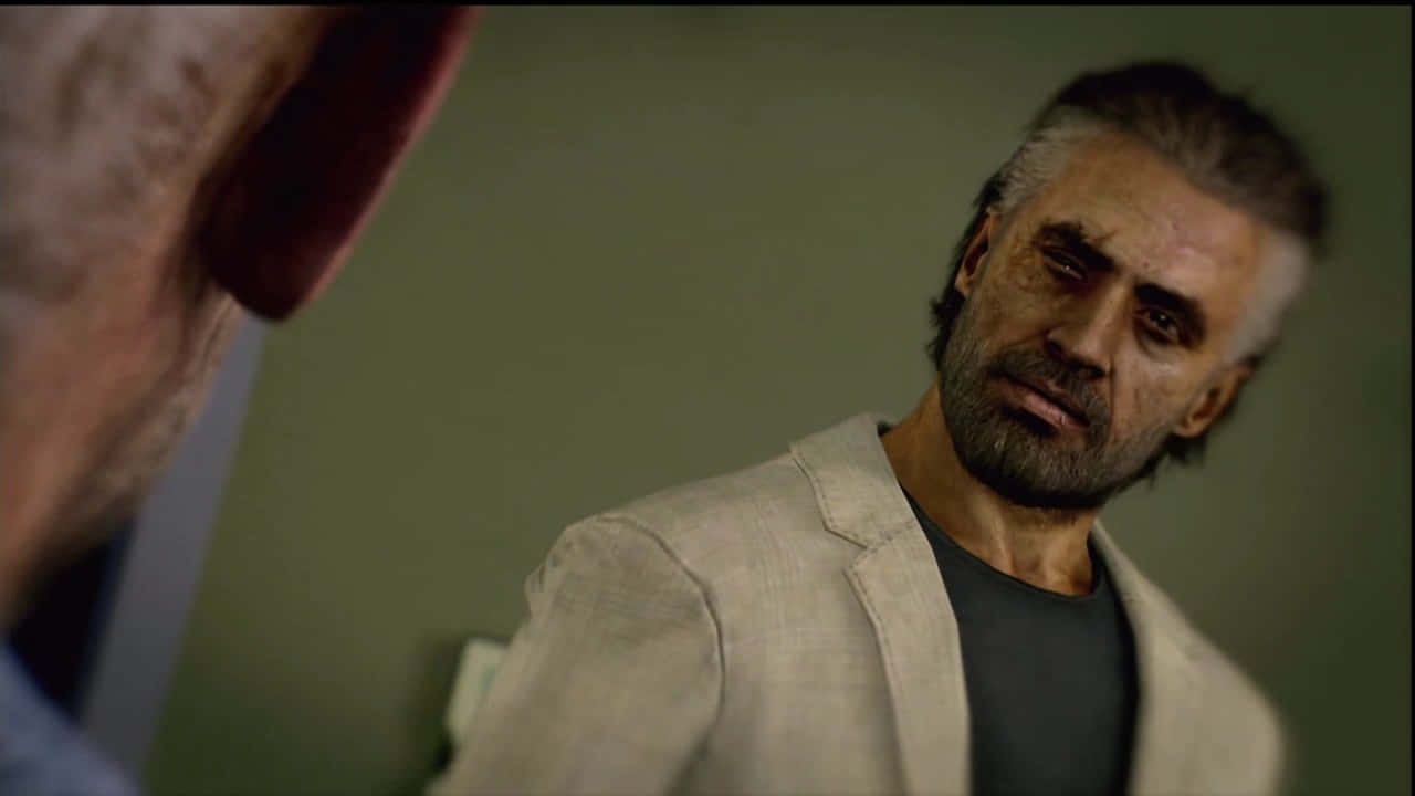 Call Of Duty Raul Menendez 桌布 壁紙 — 一個飽經風霜、灰髮鬍鬚的男人在昏暗的房間裡凝視著另一個人。
