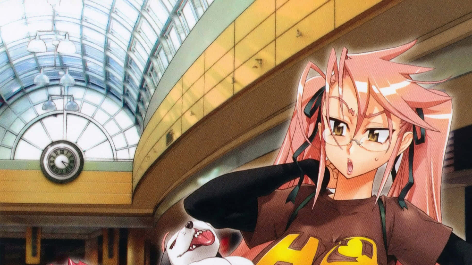Highschool Of The Dead 桌布 壁紙 — 一個驚訝的粉紅髮動漫女孩戴著眼鏡，在現代玻璃圓頂車站抱著一隻白狗。