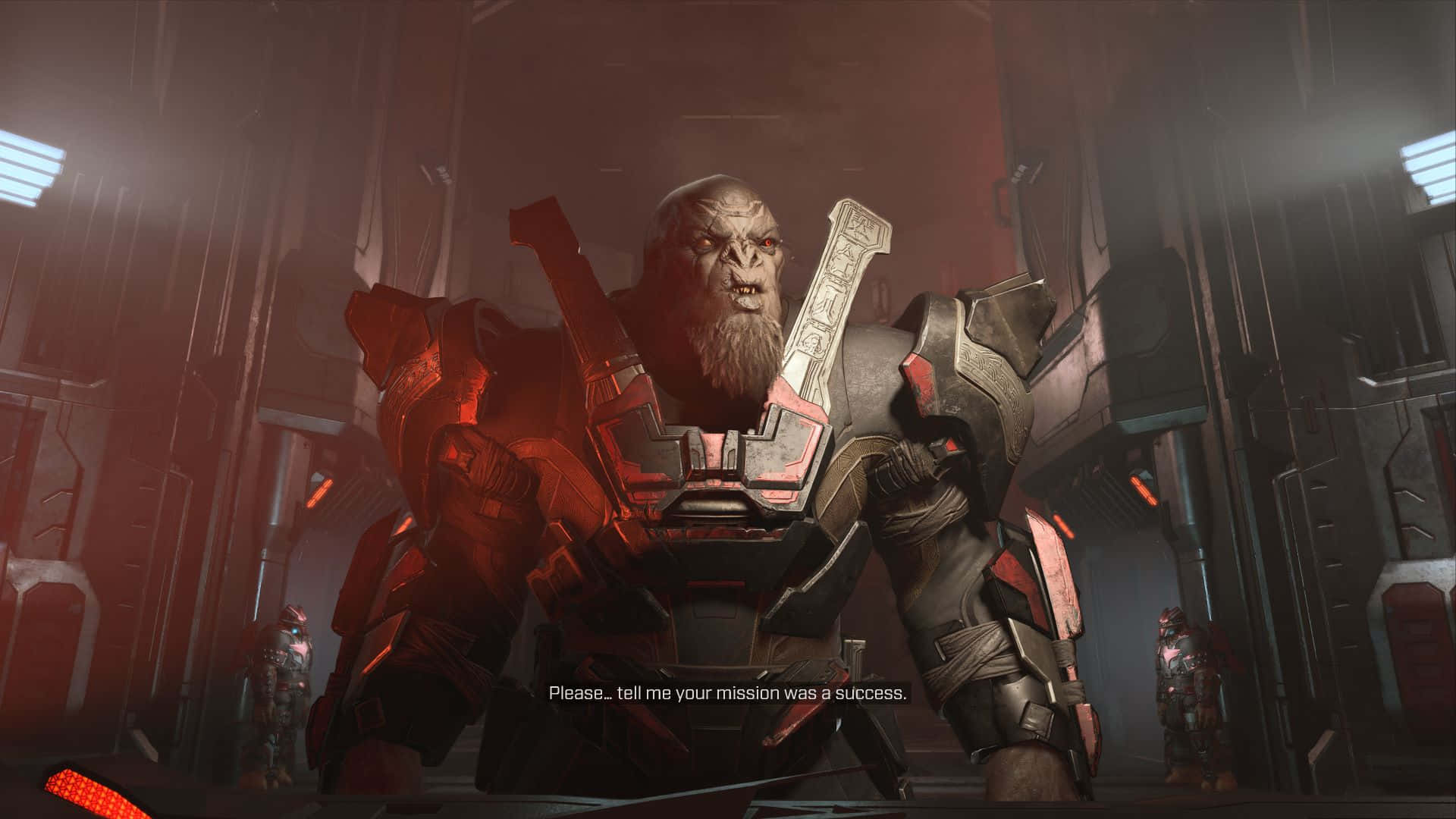 Halo Brutes 桌布 壁紙 — 一個高大、裝甲、留鬍鬚的外星戰士，在昏暗的科幻走廊中，沐浴在紅光下，威風凜凜地站立。