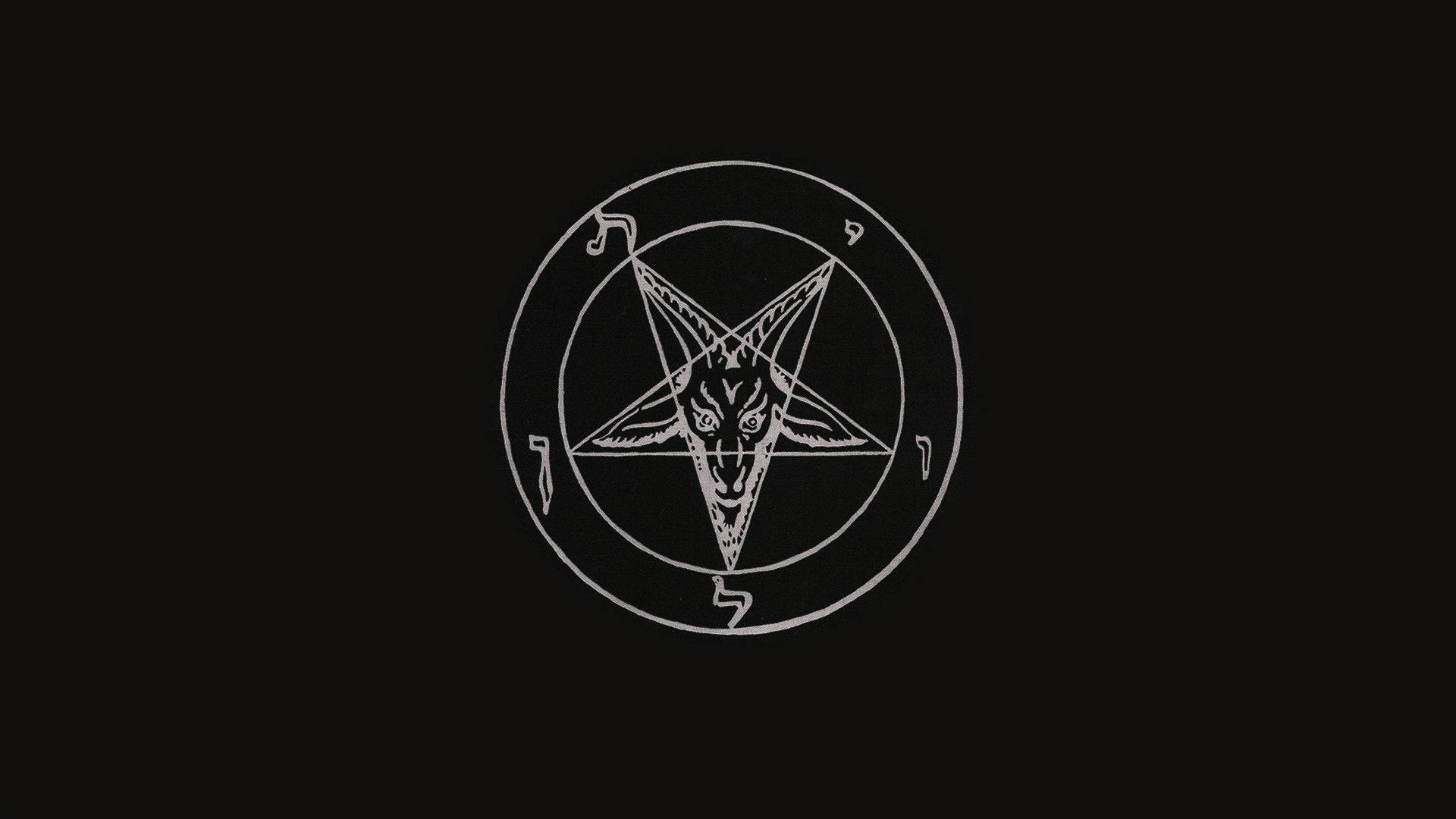 Pentagram 桌布 壁紙 — 一個鮮明的白色五角星，中心有一個山羊頭圖案，位於圓圈內，背景為純黑色。