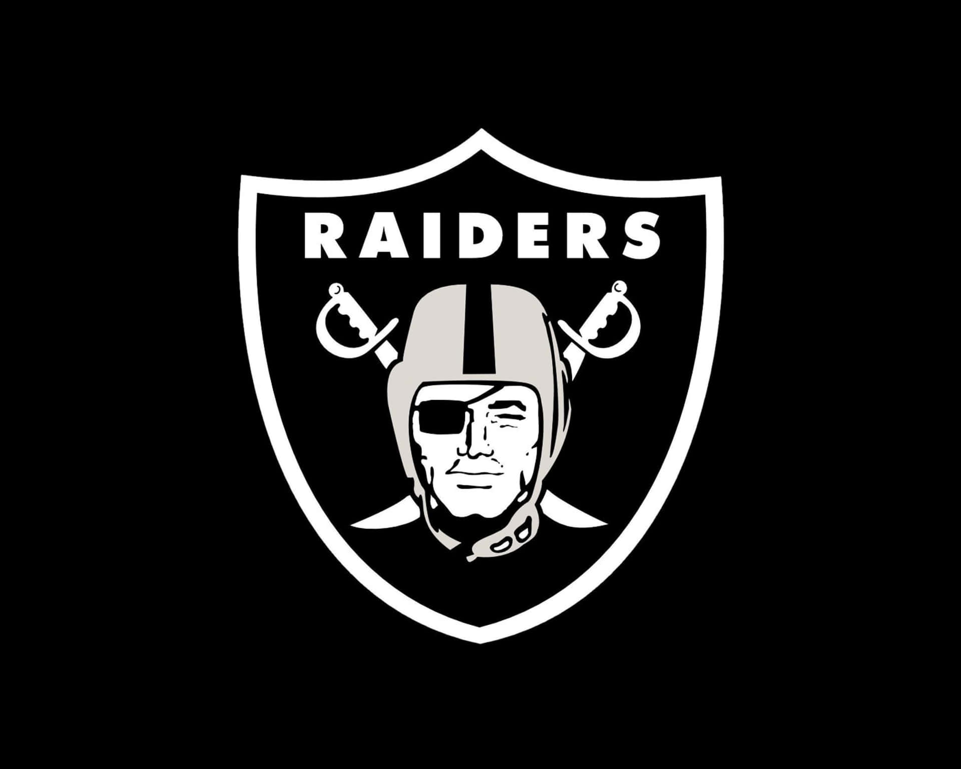 Raiders 足球隊標誌，帶有戴頭盔的臉和交叉的劍。 — 突襲者 GIF 壁紙