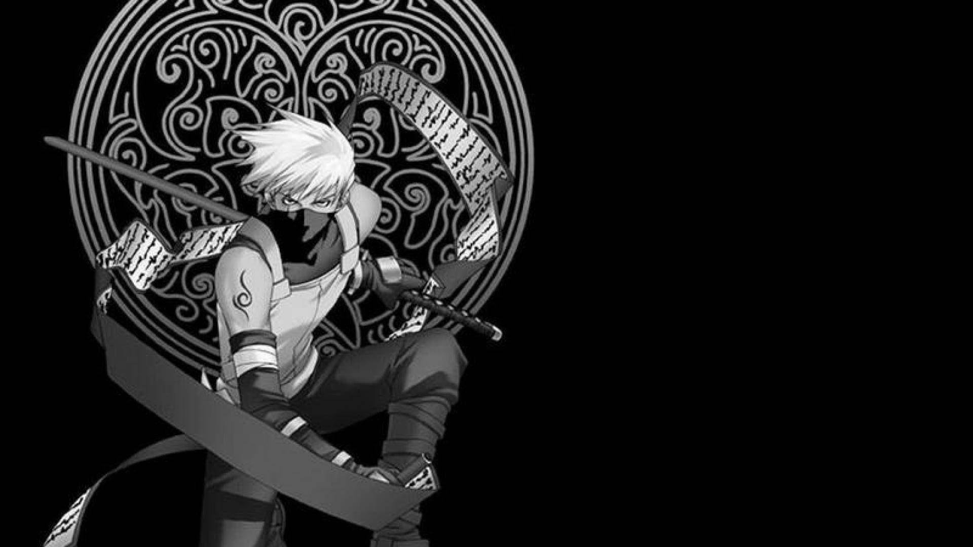 Hatake 桌布 壁紙 — 一個黑白動漫戰士，白色頭髮和面具，動態地蹲在華麗的圓形圖案背景前。