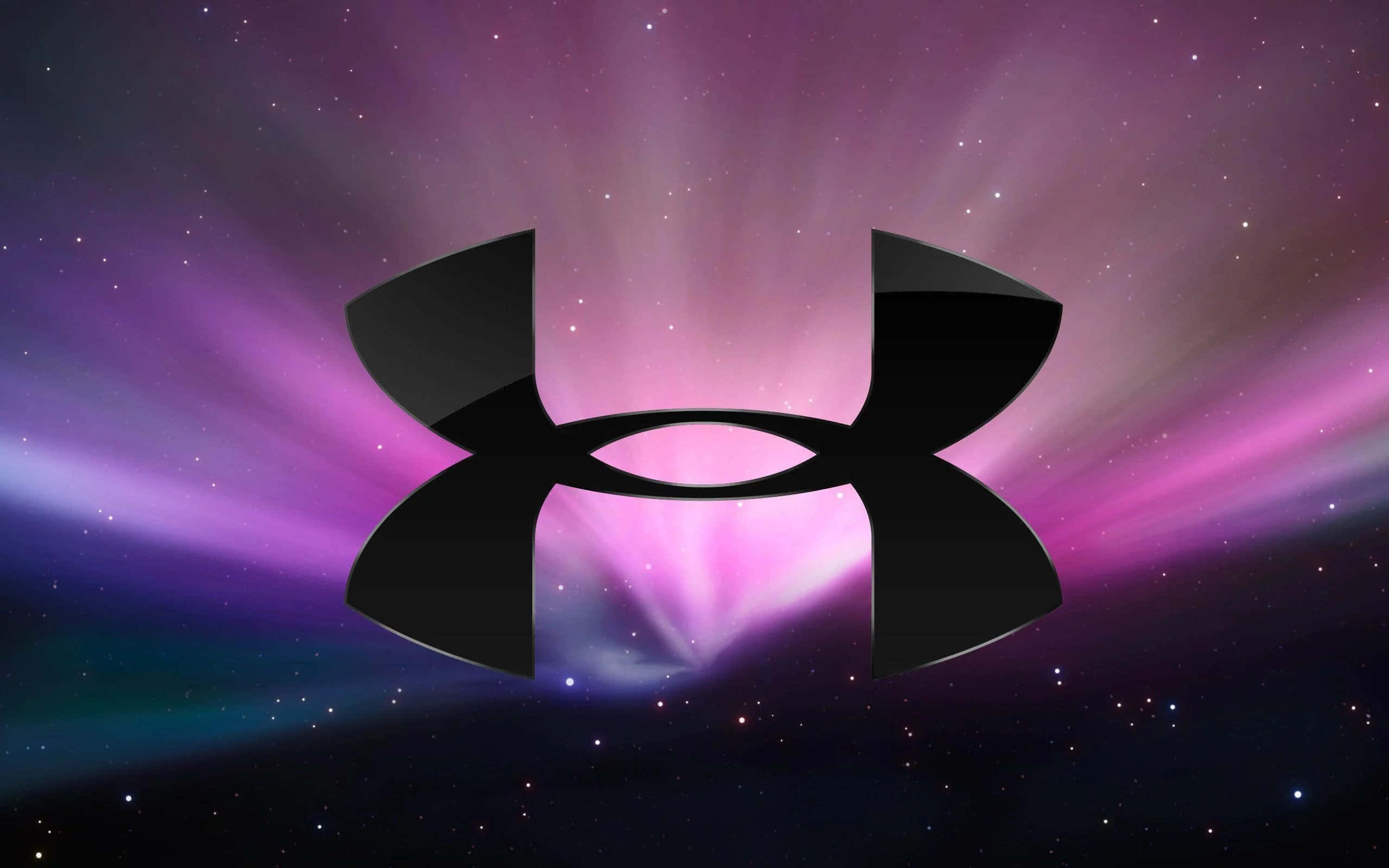 Under Armour 桌布 壁紙 — 一個黑色的Under Armour標誌在充滿星爆和星星的鮮豔紫色和藍色宇宙背景上發光。