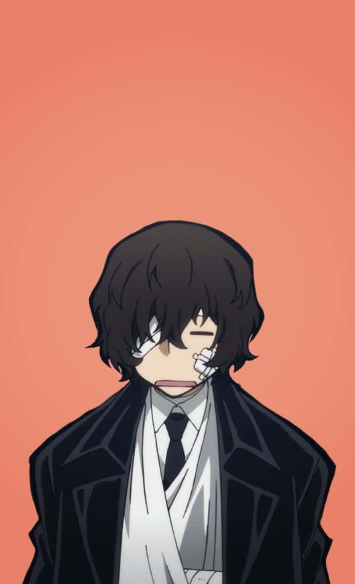 文豪野犬 桌布 壁紙 — 一個黑髮動漫男孩，穿著黑色西裝和領帶，眼睛和嘴巴纏著繃帶，背景為純珊瑚色。