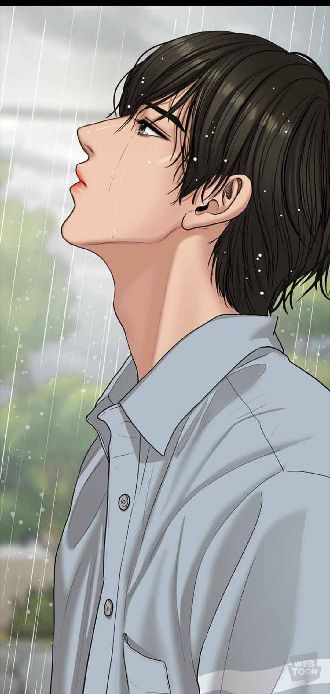 憂鬱少年動漫 桌布 壁紙 — 一個黑髮年輕男子抬頭仰望，雨滴在他周圍落下，呈現柔和的動漫風格肖像。