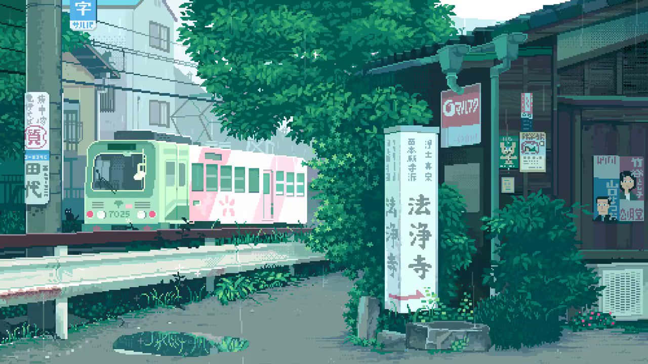 日式審美桌面 桌布 壁紙 — 一列像素風格的火車在柔和日光下滑過一個綠意盎然的車站，車站有日文標誌和鮮豔的樹葉。