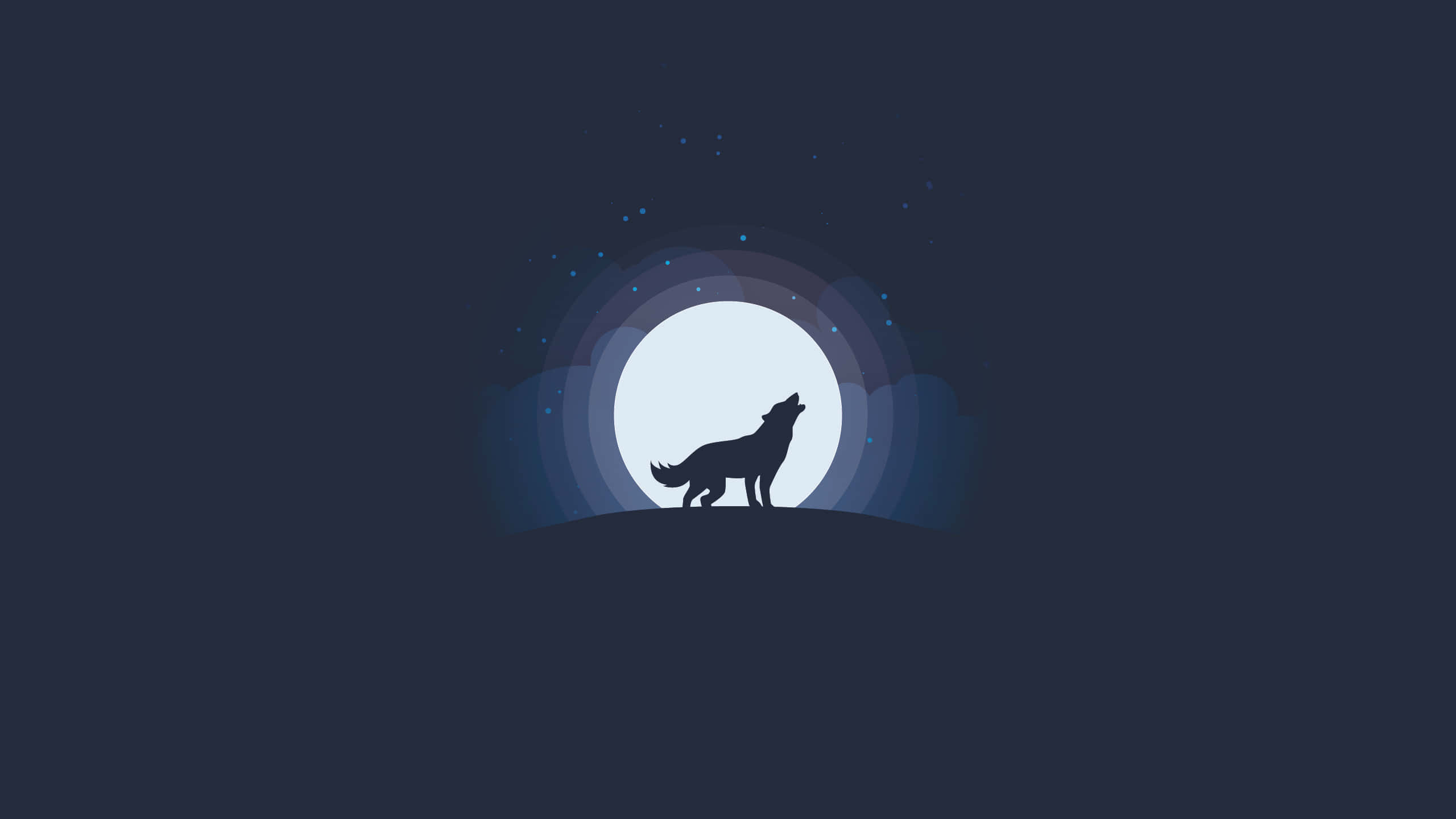 狼 桌布 壁紙 — 一匹孤狼的剪影，在繁星點點的夜空下，對著一輪發光的月亮嚎叫，背景有層疊的藍色光環。