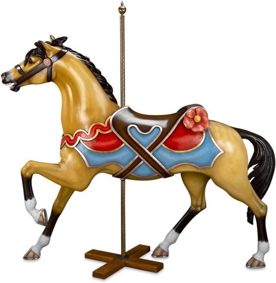 carousel 桌布 壁紙 — 一匹色彩鮮豔的旋轉木馬，金色皮毛、藍色馬鞍、紅色飾邊和一朵粉紅色的花，站在黑色背景的木柱上。