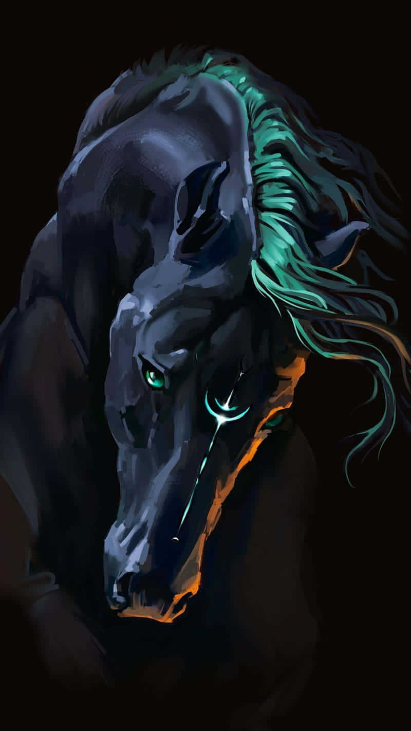 Cool Horse 桌布 壁紙 — 一匹雄偉的黑馬，擁有發光的綠色眼睛和霓虹藍綠色鬃毛，站在陰影中，被溫暖的橙色光芒照亮。