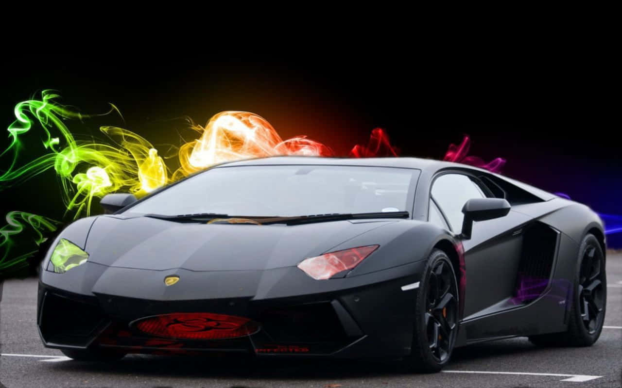 火焰動畫 桌布 壁紙 — 一台時尚的啞光黑色藍寶堅尼 Aventador，在黑暗背景中引擎蓋周圍有發光的霓虹煙霧效果盤旋。