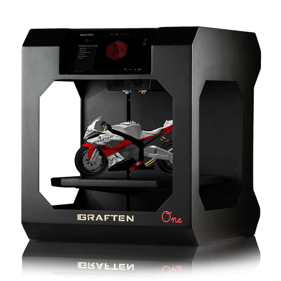 3d Printer 桌布 壁紙 — 一台時尚的黑色3D打印機在乾淨的白色背景上輸出一個詳細的白色和紅色摩托車模型。