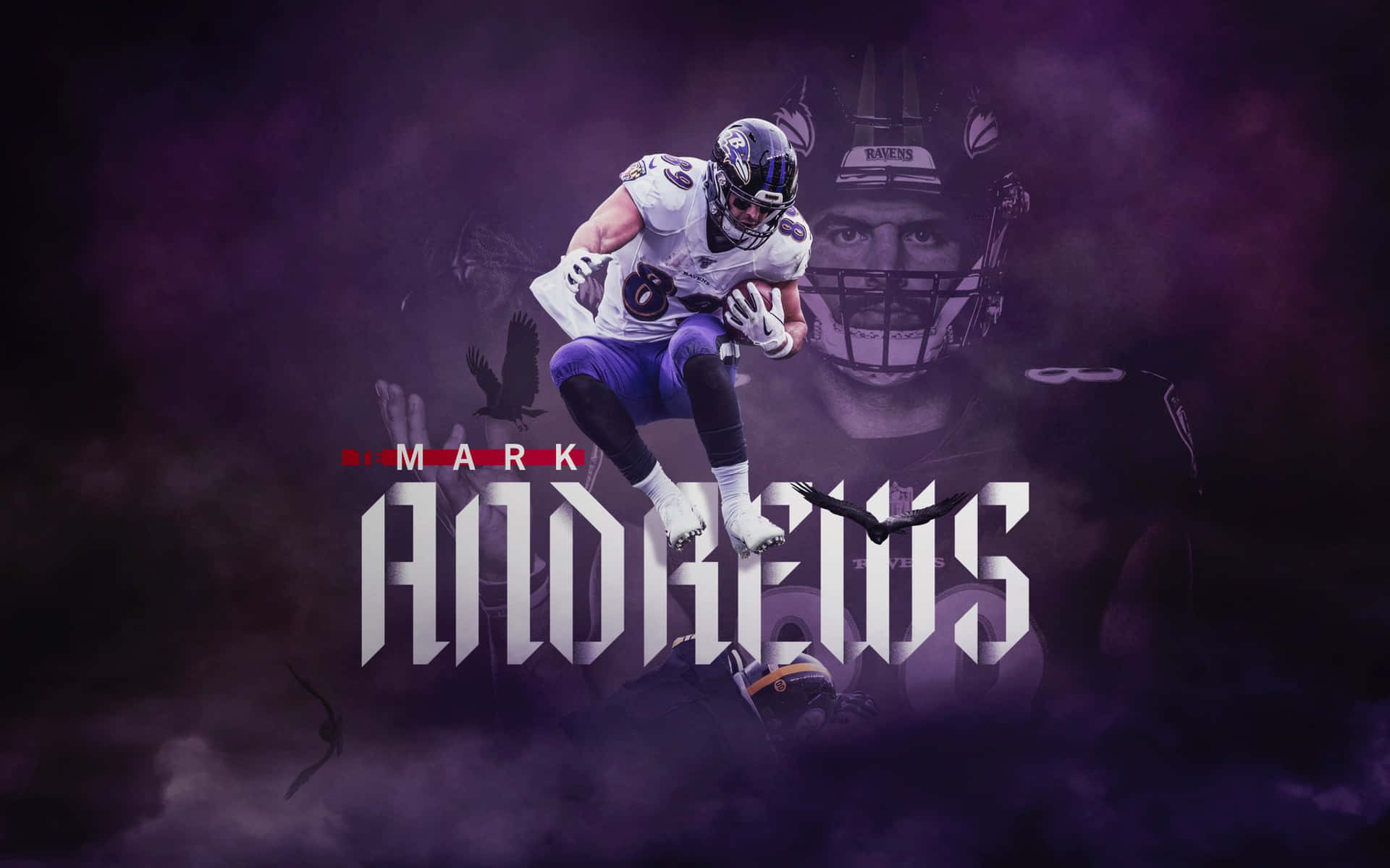 美式足球員 Mark Andrews 以動作姿勢呈現，名字文字覆蓋在煙霧紫色背景上。 — 巴爾的摩烏鴉隊 GIF 壁紙