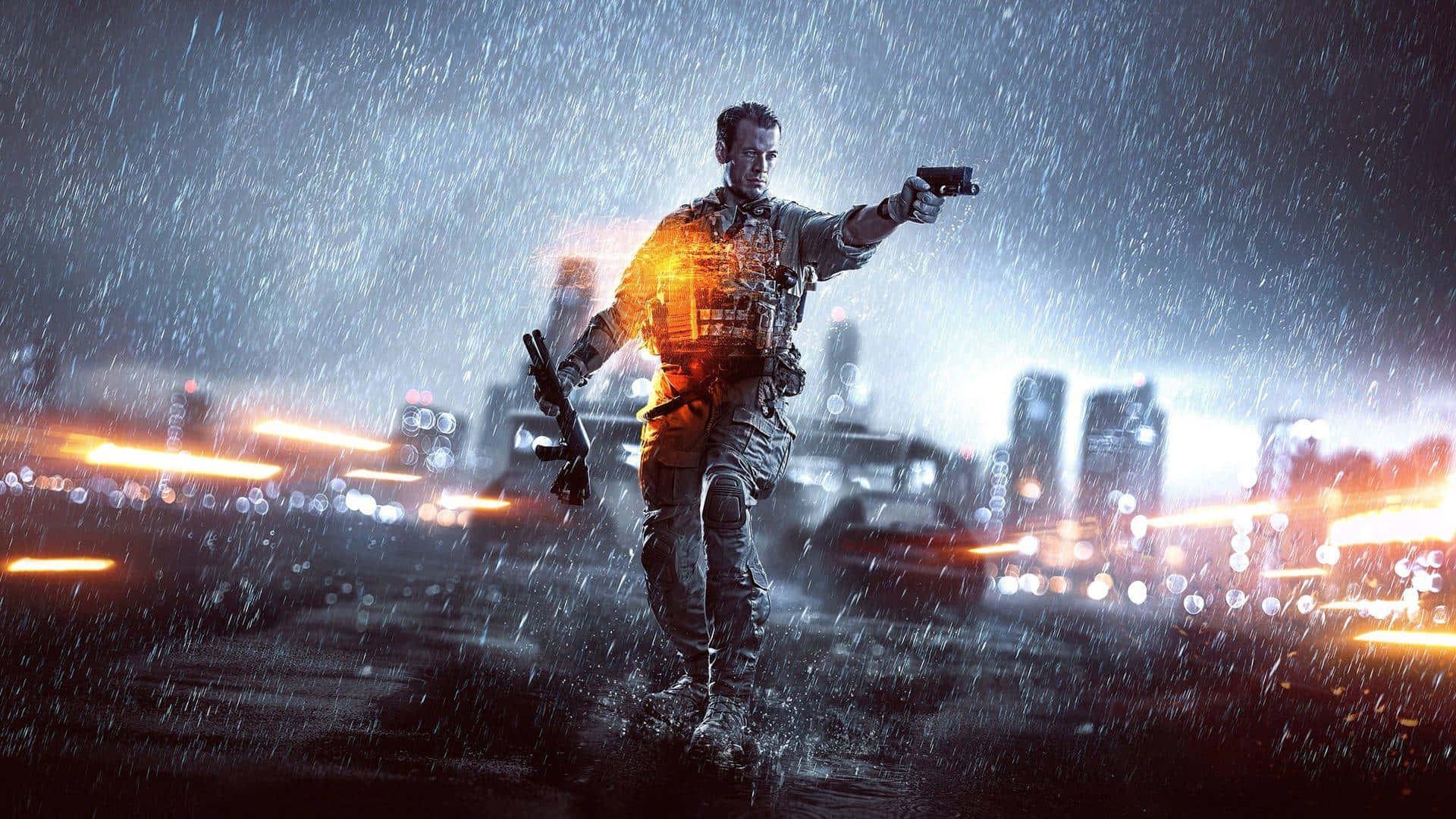 1920x1080 Battlefield 4 桌布 壁紙 — 一名士兵在夜間走過被雨水浸濕的城市街道，散發著橙色的光芒，模糊的車輛燈光在他身後延伸。