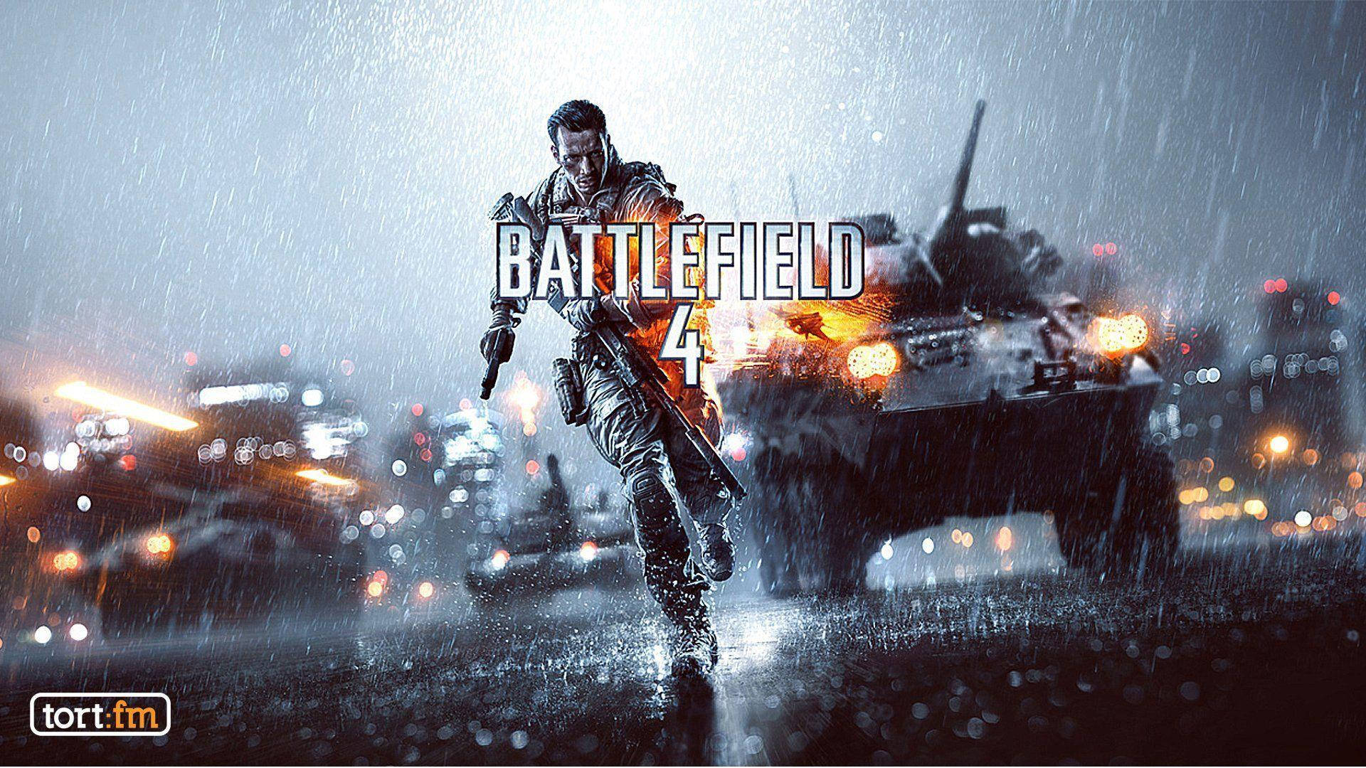 Battlefield 桌布 壁紙 — 一名士兵在濕滑的街道上奔跑，身後一輛燃燒的裝甲車在霓虹燈下轟鳴。