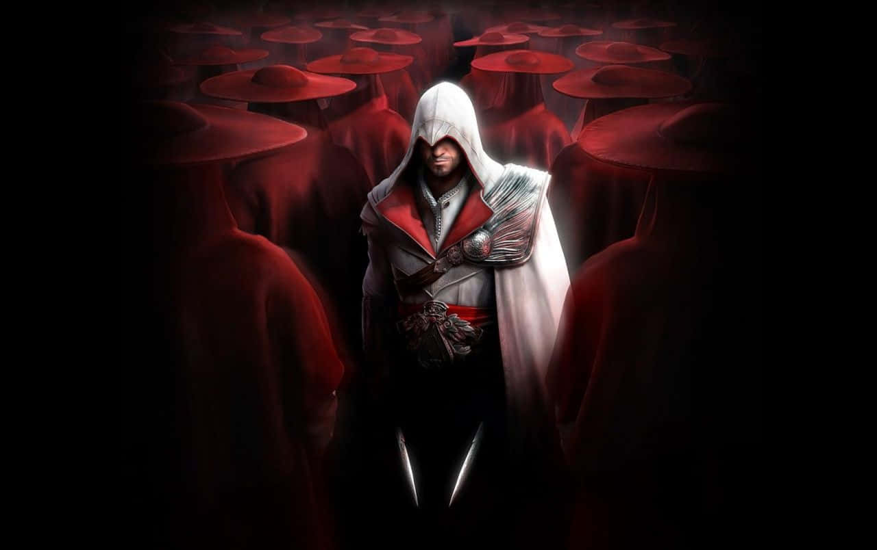 Assassin's Creed Brotherhood 桌布 壁紙 — 一名戴著兜帽的刺客在黑暗的房間中挑釁地站著，周圍是身穿紅袍的人物，腳邊有發光的刀刃。