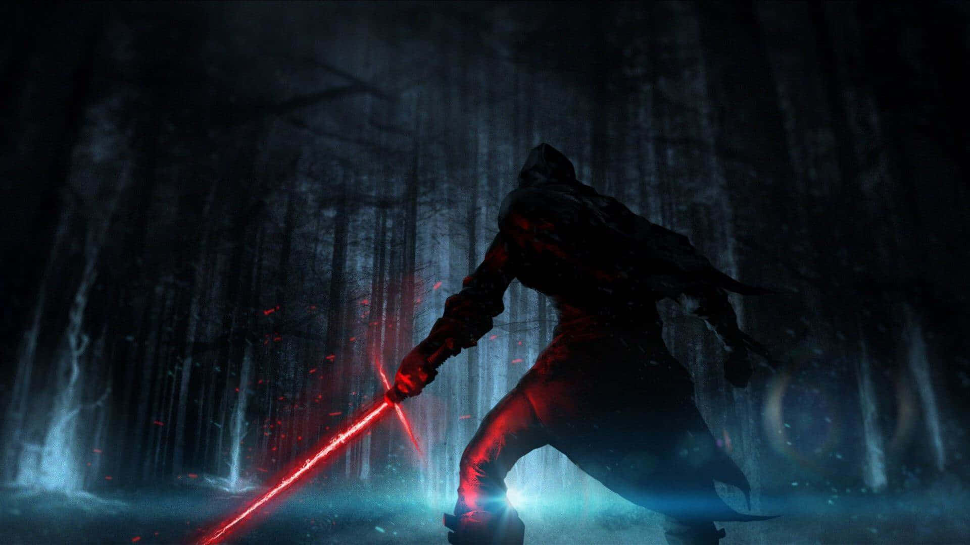 Star Wars Characters 桌布 壁紙 — 一名戴著兜帽的戰士在藍色環境光的迷霧黑暗森林中揮舞著發光的紅色光劍。
