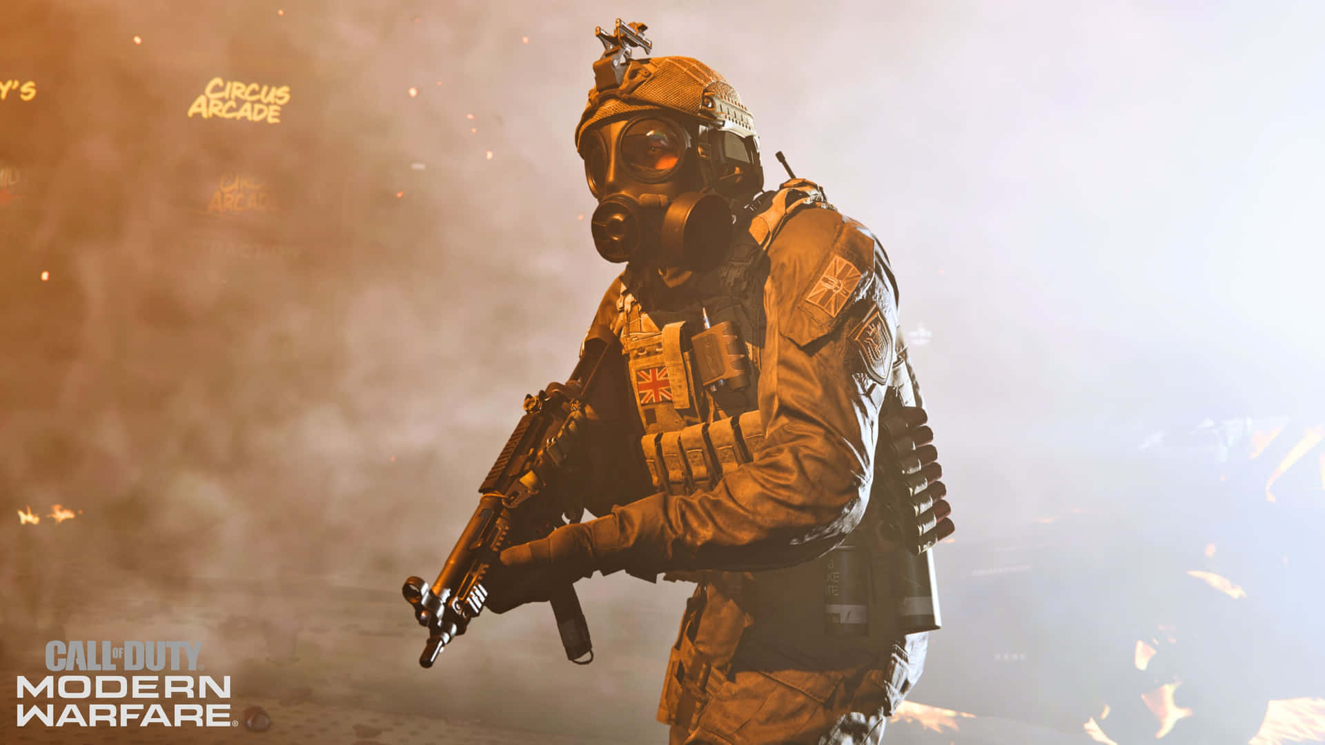 games 桌布 壁紙 — 一名戴著防毒面具和戰術裝備的士兵在煙霧和火花中，於昏暗的戰鬥區域手持步槍。