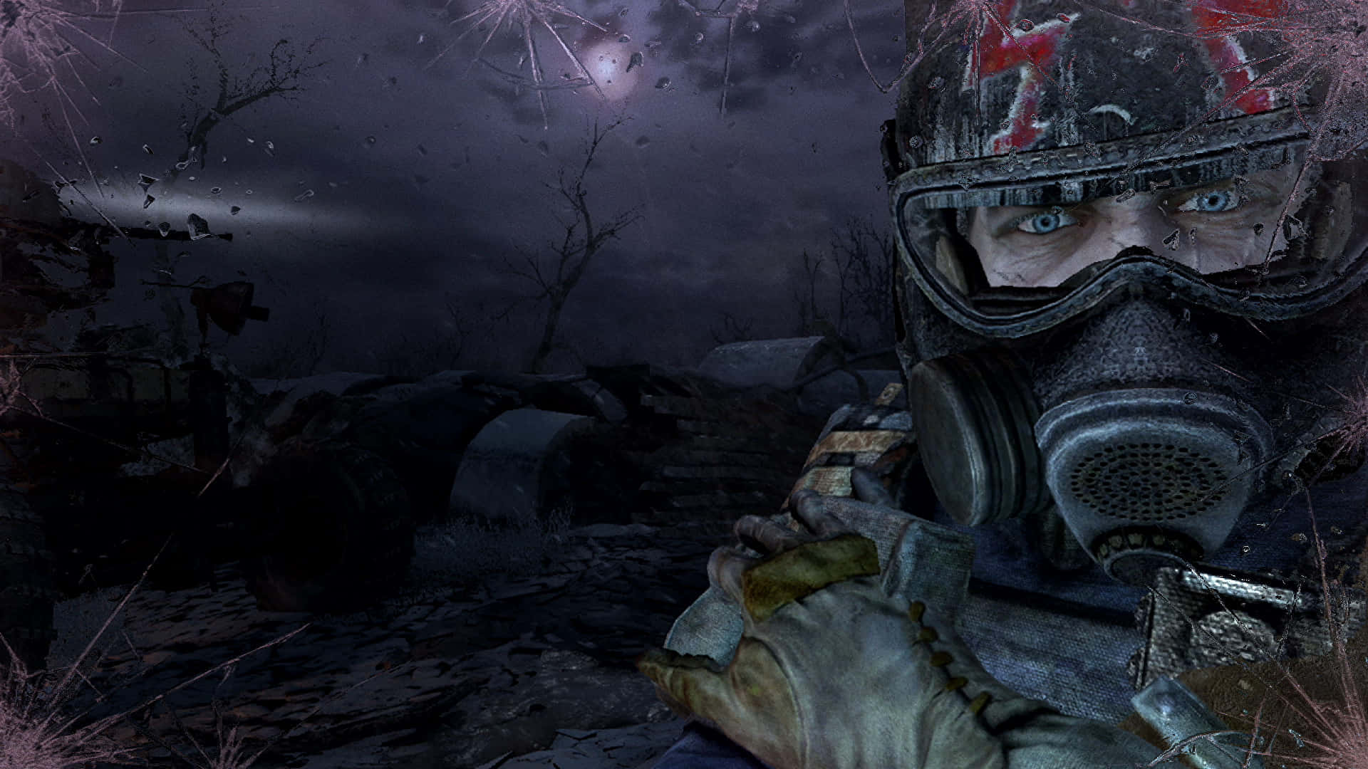 Metro 2033 桌布 壁紙 — 一名戴著防毒面具和頭盔的士兵，在黑暗天空下，透過破損的窗戶，在毀壞、積雪的荒原上凝視著。