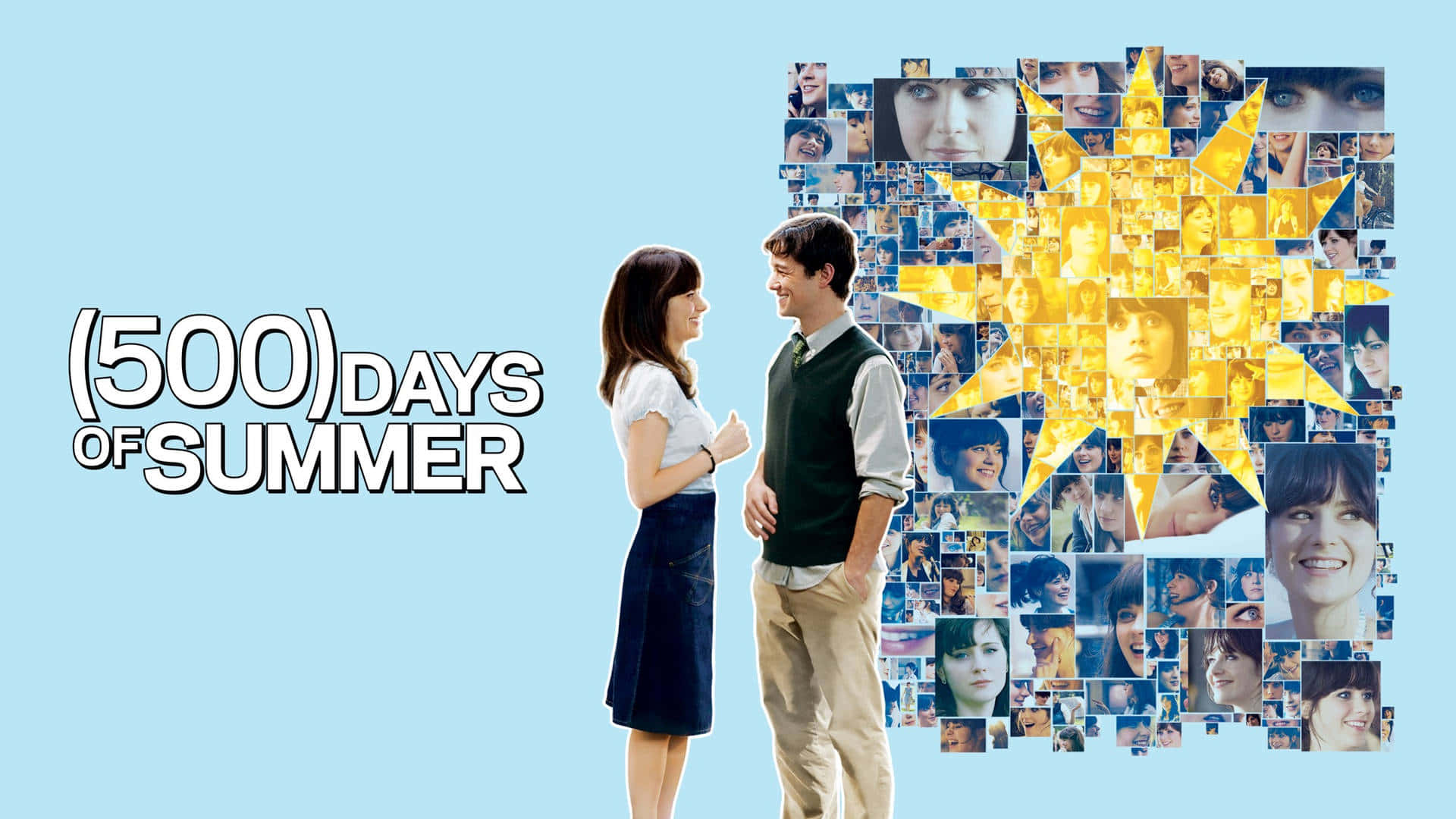 500 Days Of Summer 桌布 壁紙 — 一名男子和女子在淺藍色背景上互相微笑，背景有一個由電影劇照組成的金色太陽。