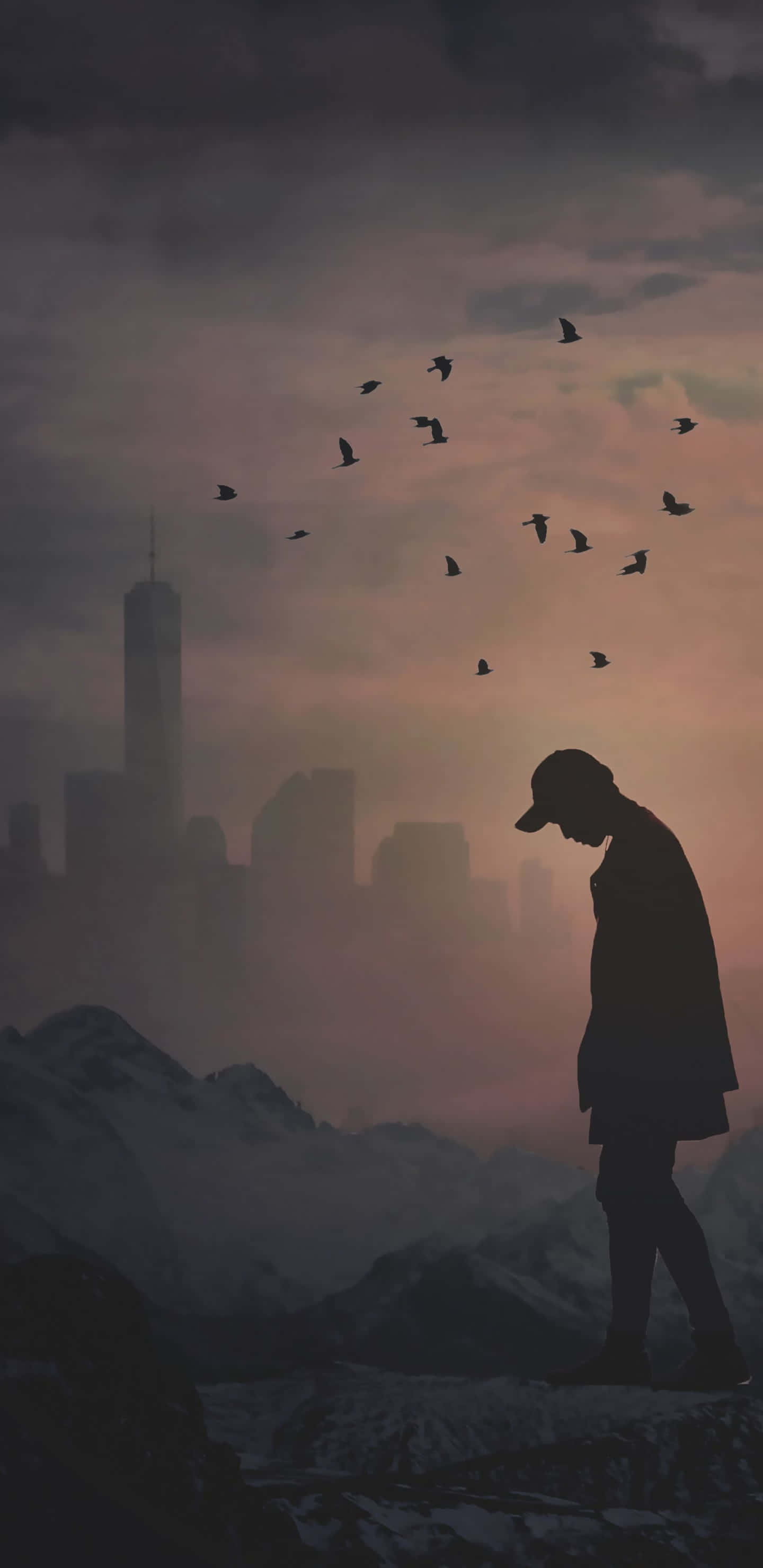 一名男子在雪中行走，四周有鳥兒飛翔 壁紙