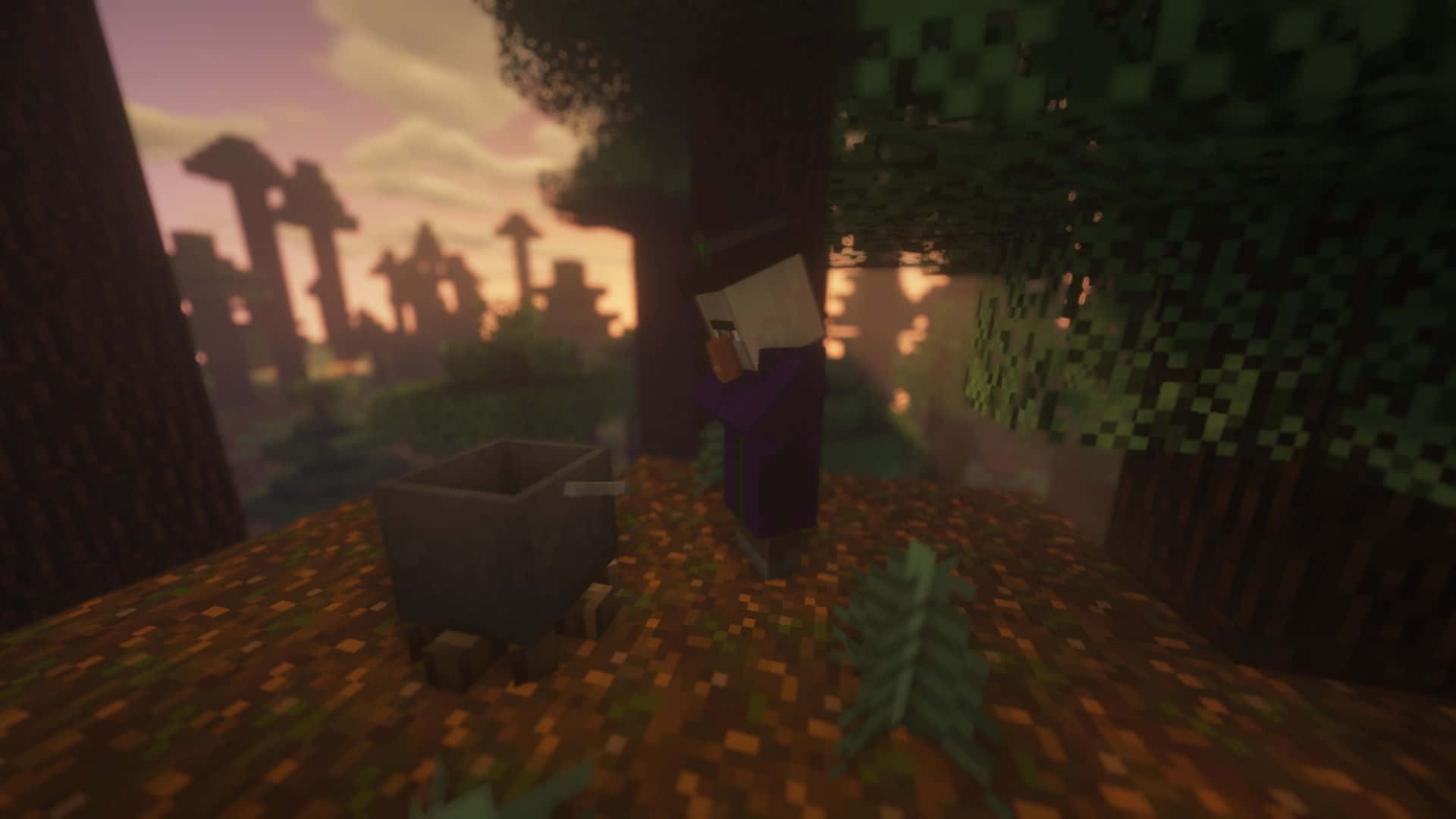 Minecraft Witch 桌布 壁紙 — 一名穿著紫色長袍的Minecraft玩家站在森林中的石爐旁，夕陽西下，遠處有樹屋結構。