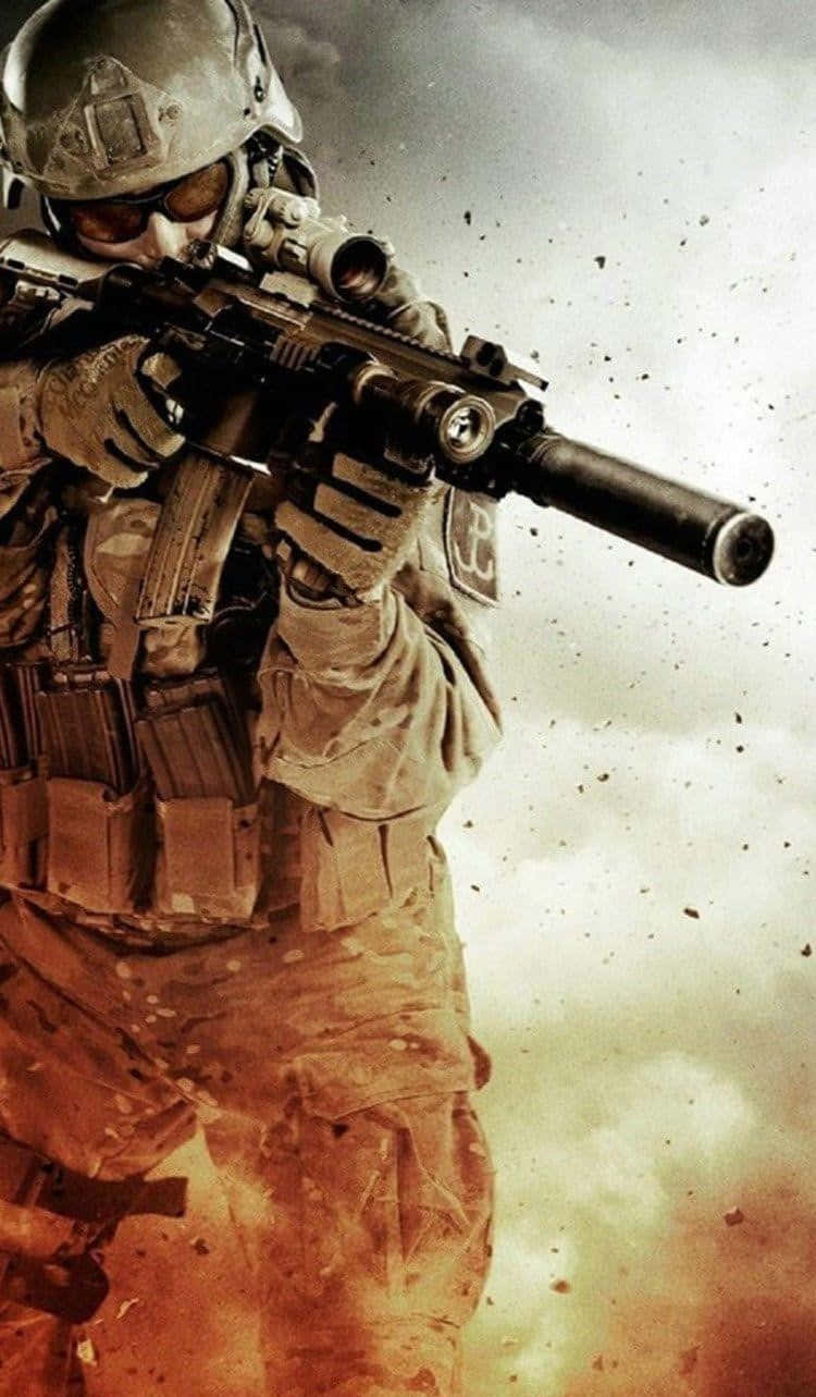 軍事動圖 桌布 壁紙 — 一名身穿全副戰鬥裝備的士兵在風暴天空下，於飛揚的碎片和熾熱的橙色煙霧中瞄準步槍。