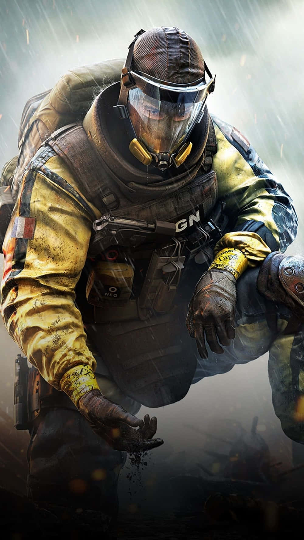 Rainbow Six Siege Operators 桌布 壁紙 — 一名身穿戰術裝備的士兵在傾盆大雨中蹲下，周圍火花四濺，呈現出 gritty 的戰鬥場景。