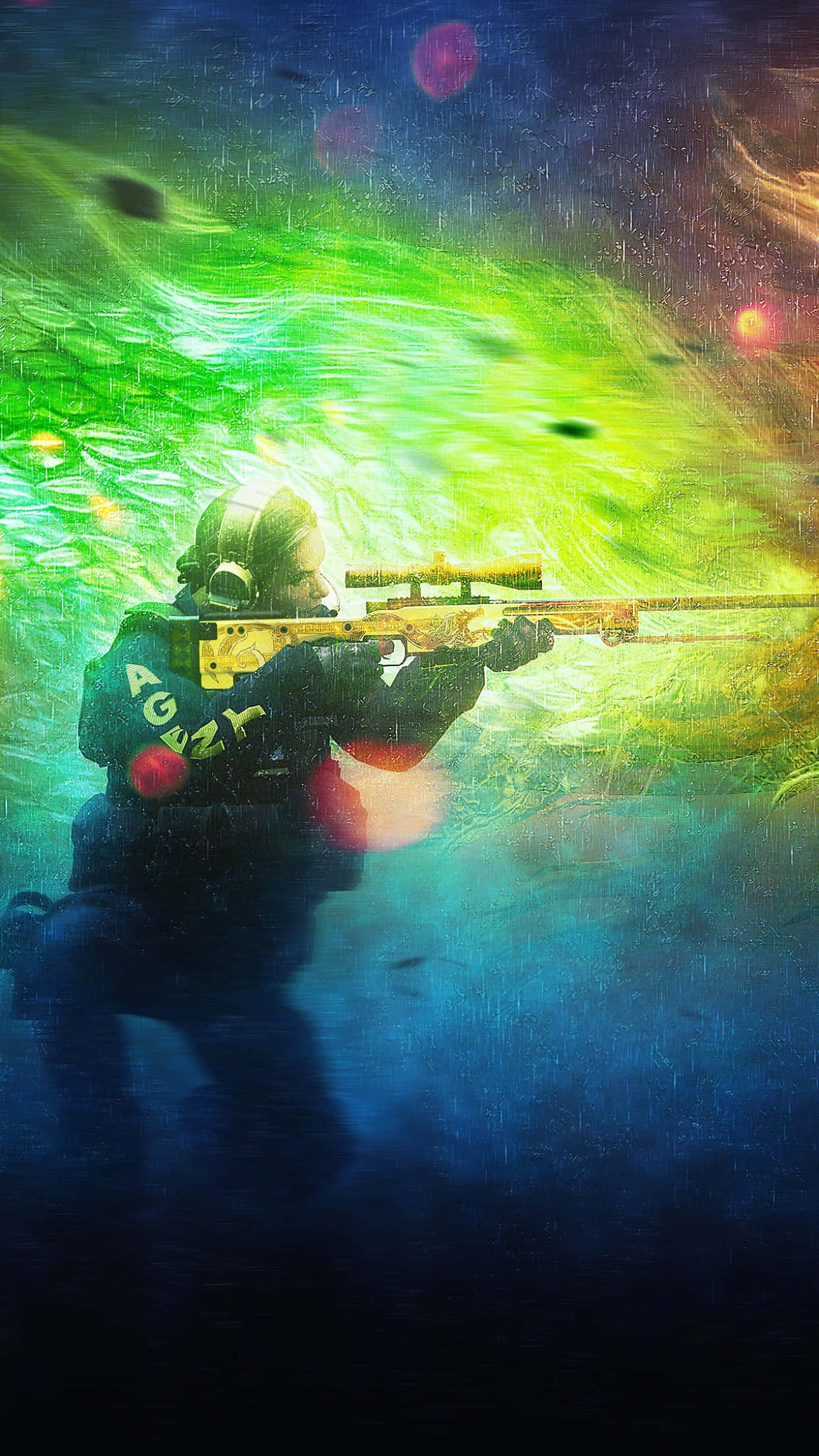 Android Counter-strike Global Offensive 桌布 壁紙 — 一名身穿戰術裝備的士兵在發光的綠色和藍色生物發光漩渦中於水下射擊步槍。
