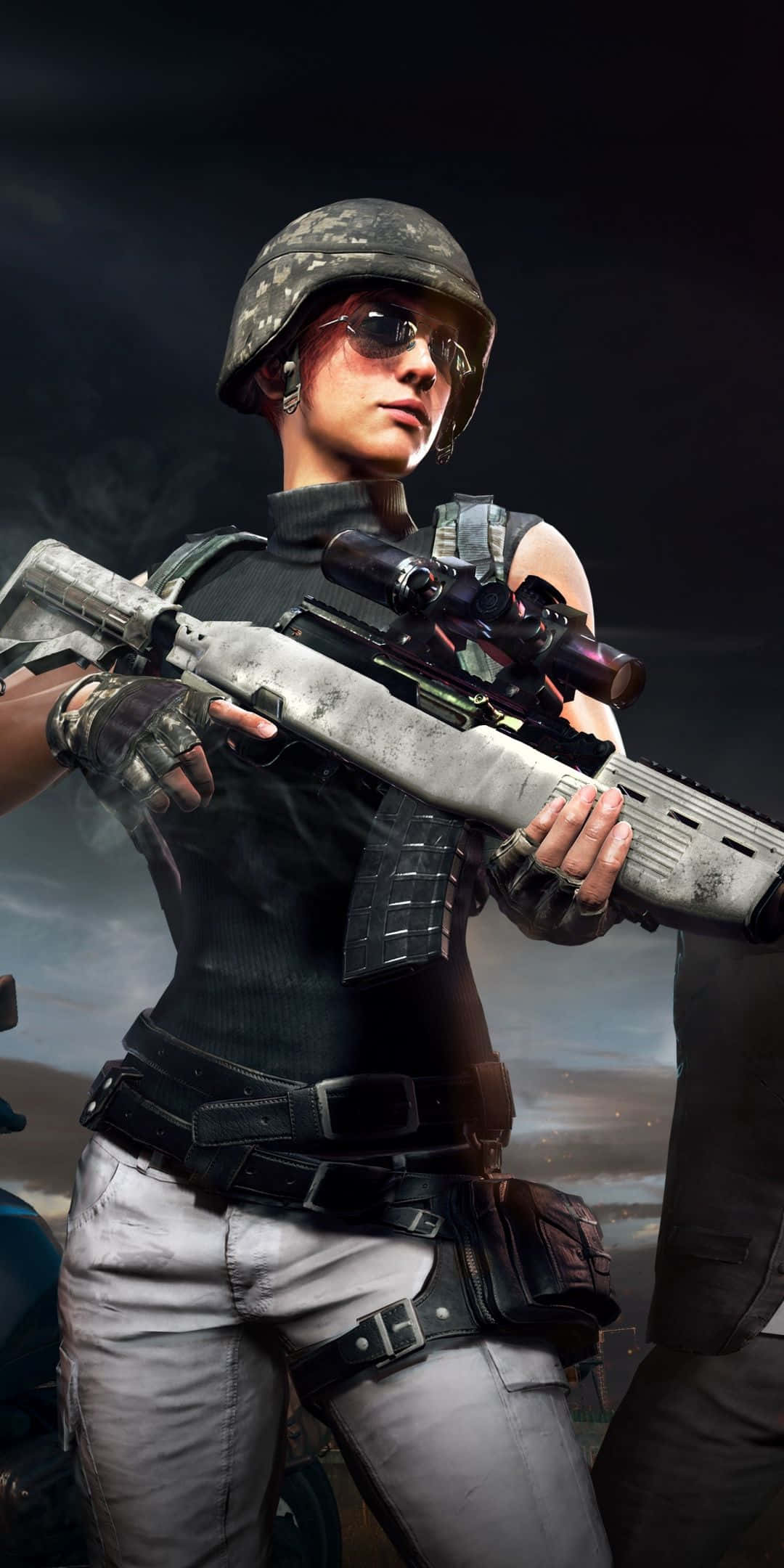 pubg mobile 桌布 壁紙 — 一名身穿戰鬥裝備的女兵，在暴風雨的天空下，堅定地握著帶瞄準鏡的步槍。
