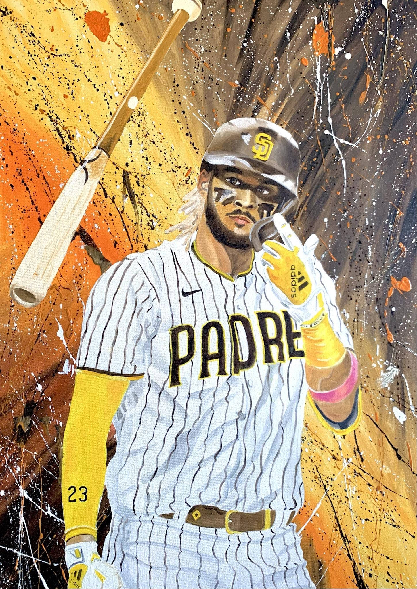 Padres 桌布 壁紙 — 一名身穿教士隊球衣的棒球選手，在充滿活力的橙色和黃色潑濺背景前手持球棒。
