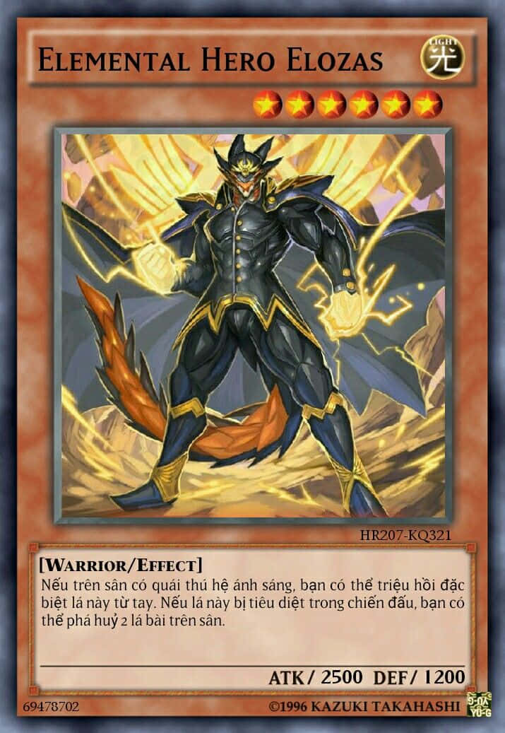 Yugioh Elemental Hero 桌布 壁紙 — 一名身穿暗色鎧甲的戰士，帶有發光的黃色能量和橙色狐狸般的尾巴，動態地站在耀眼的金色背景前。