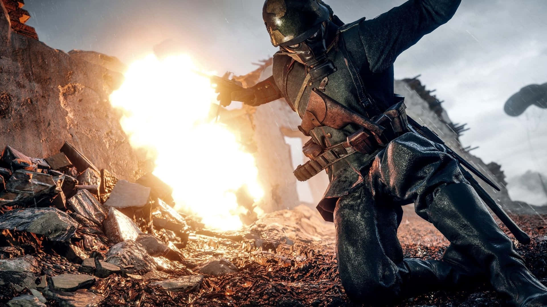 1920x1080 Battlefield 1 桌布 壁紙 — 一名身穿深色裝備的士兵在瓦礫中開火，明亮的爆炸照亮了戰火摧殘的廢墟。