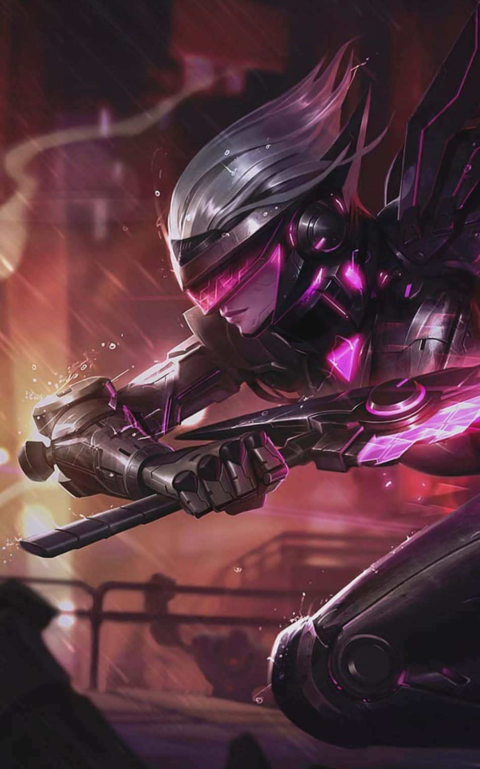 League Of Legends Phone 桌布 壁紙 — 一名身穿深色裝甲、帶有發光紫色點綴的未來戰士，在夜晚的雨浸城市小巷中向前衝刺。