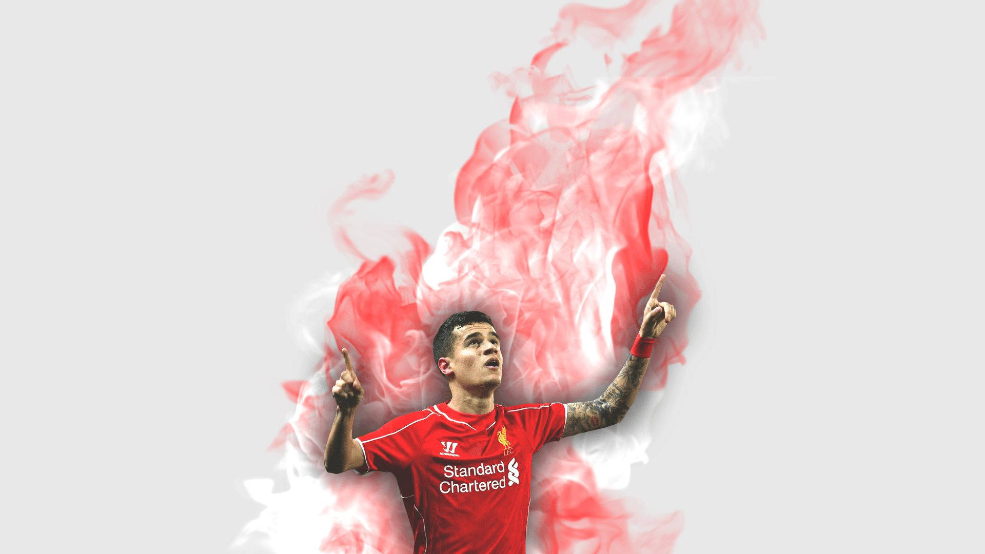 Coutinho 桌布 壁紙 — 一名身穿紅色利物浦球衣的足球員高舉雙臂慶祝，身後紅白煙霧戲劇性地旋轉。