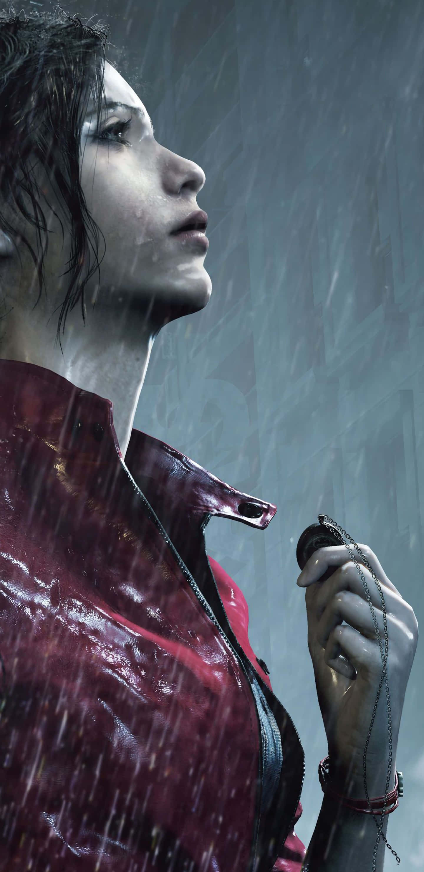 電玩遊戲 桌布 壁紙 — 一名身穿紅色雨衣的女子抬頭仰望，雨水順著她的臉龐和濕透的夾克流下，背景是灰色的天空。